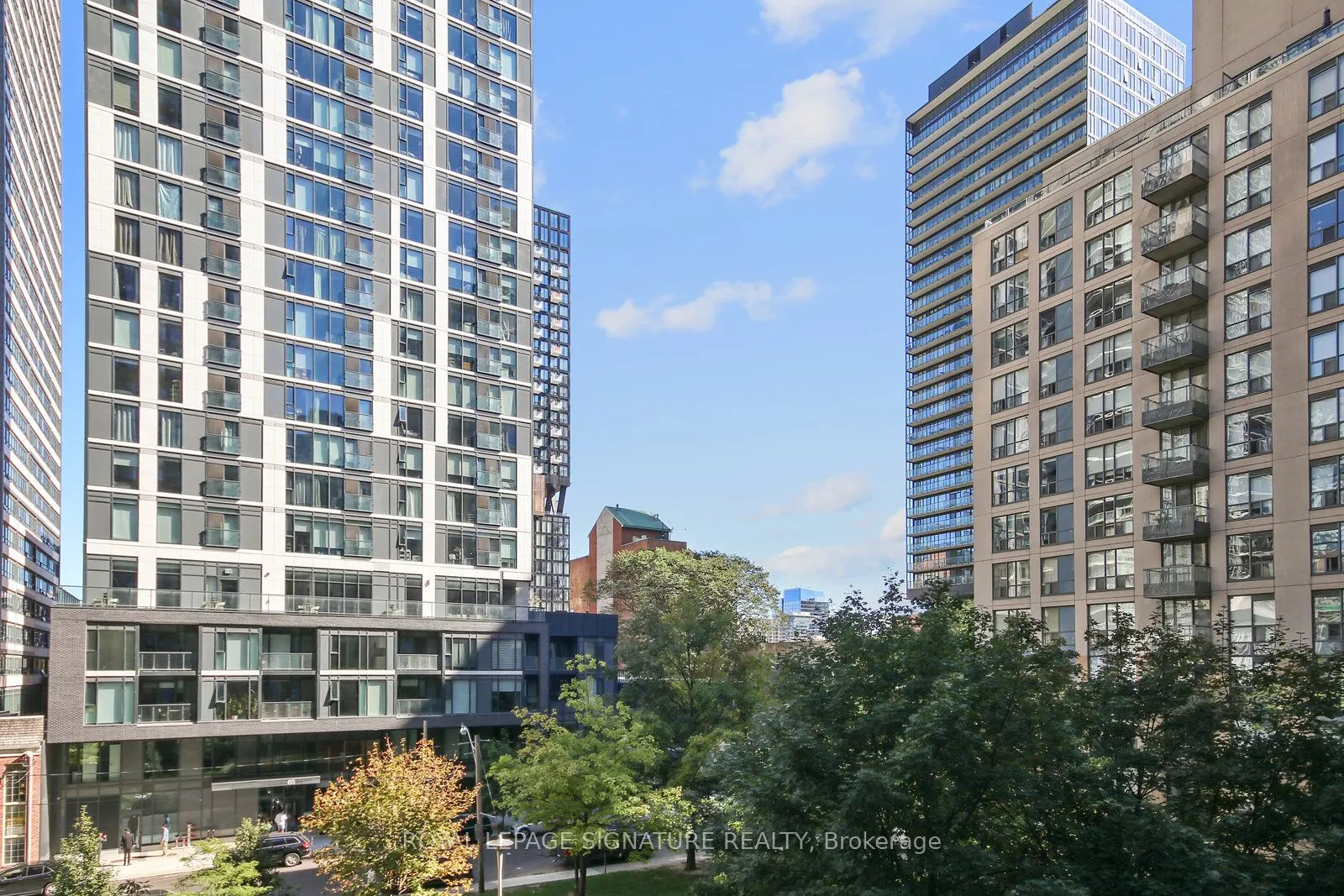 75 Dalhousie Street, #407