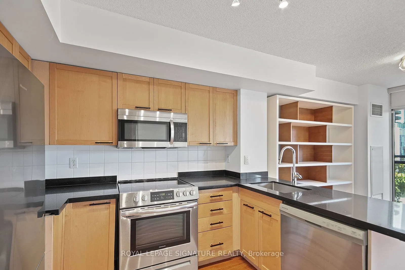 75 Dalhousie Street, #407