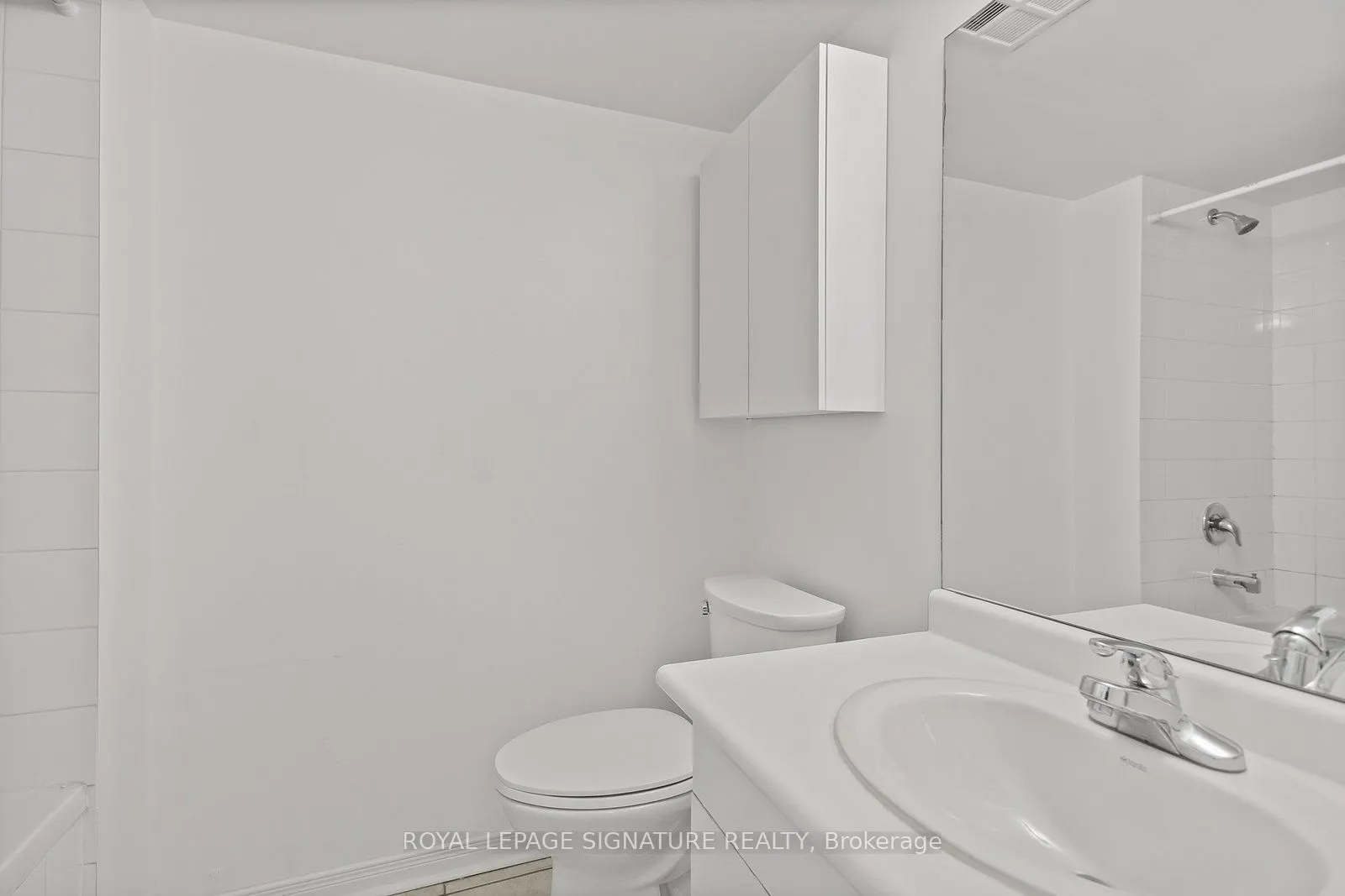 75 Dalhousie Street, #407