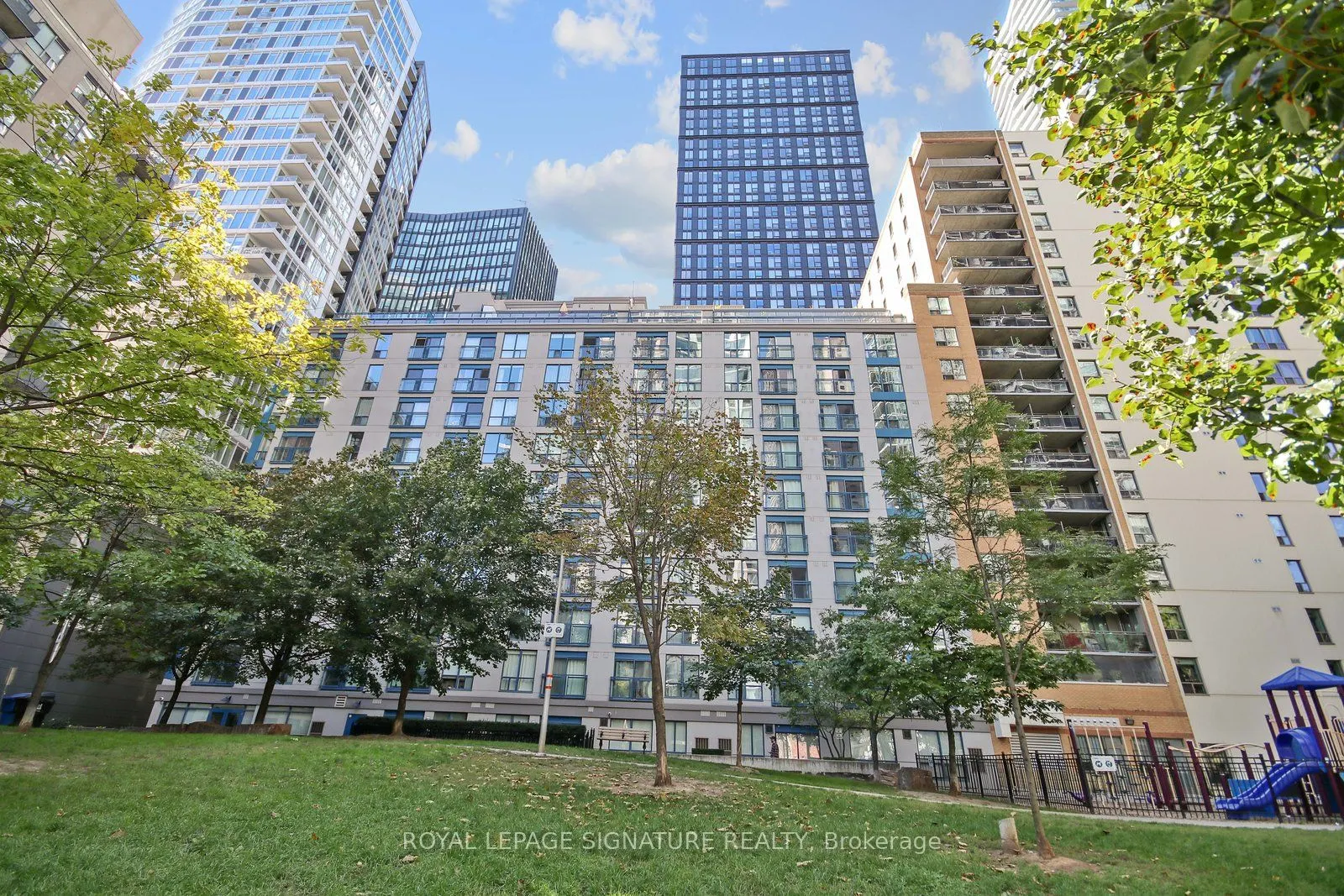 75 Dalhousie Street, #407