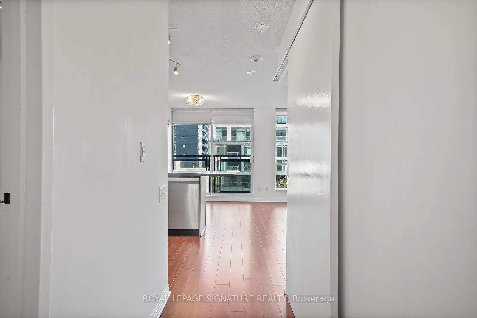 75 Dalhousie Street, #407