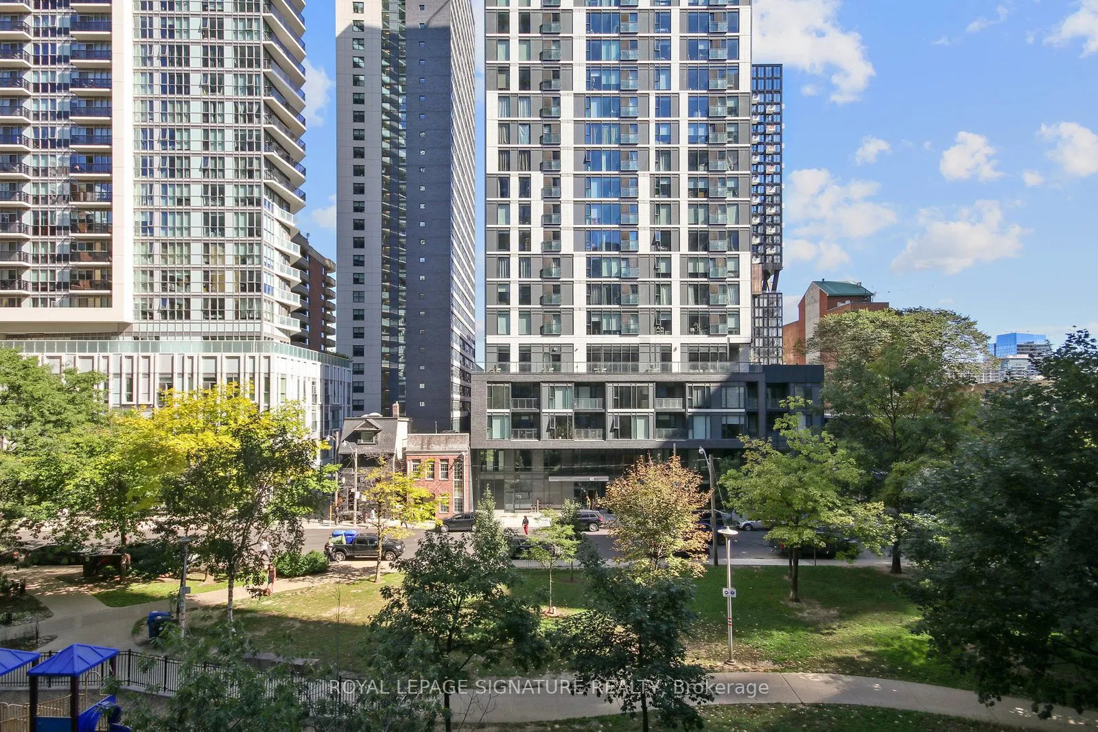 75 Dalhousie Street, #407