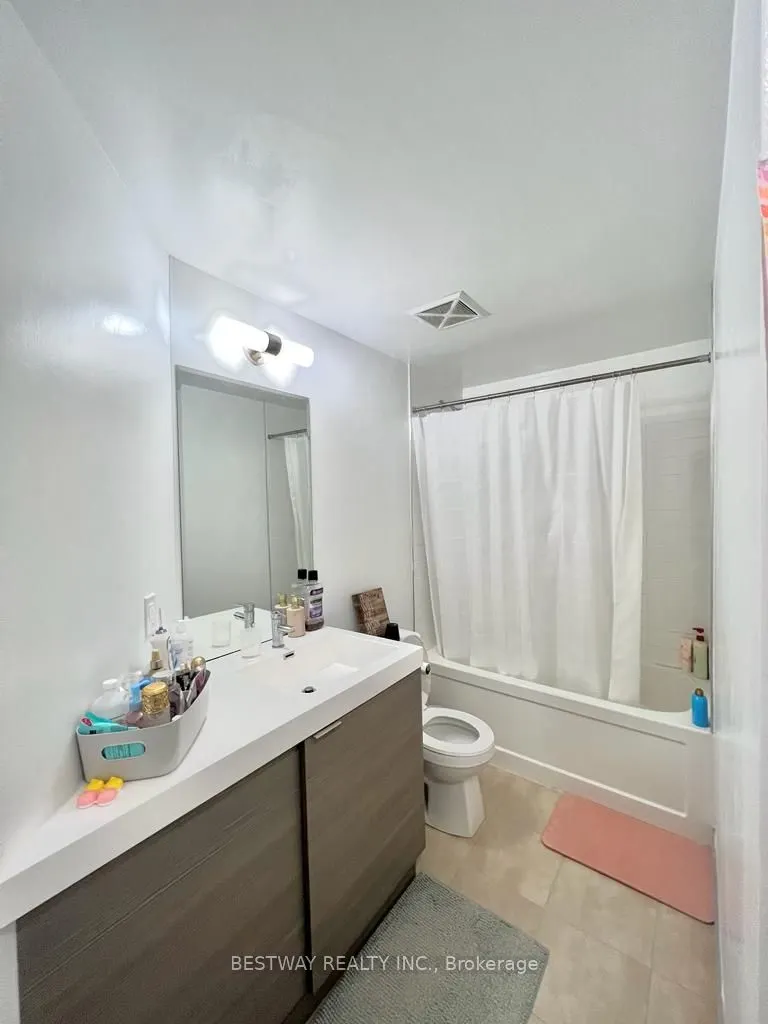 621 Sheppard Avenue E, #355