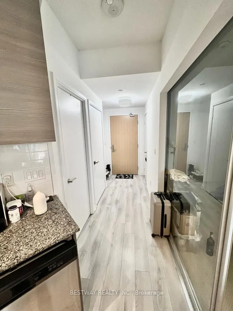 621 Sheppard Avenue E, #355