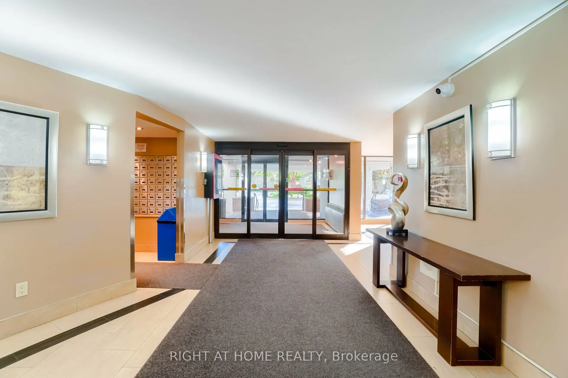 5 Shady Golfway, #1607