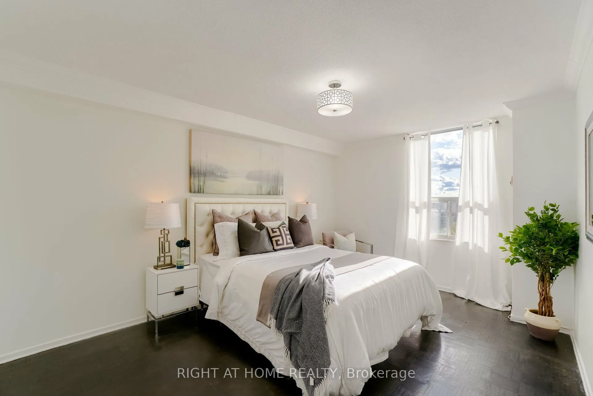 5 Shady Golfway, #1607