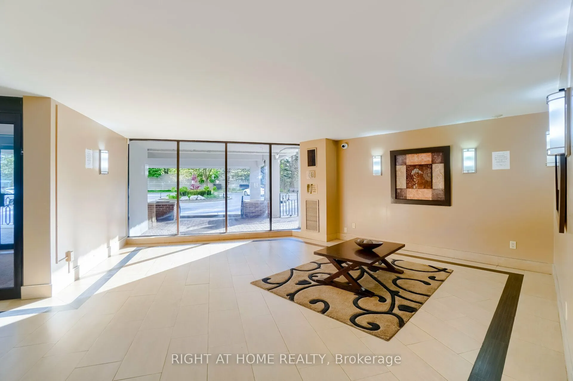 5 Shady Golfway, #1607