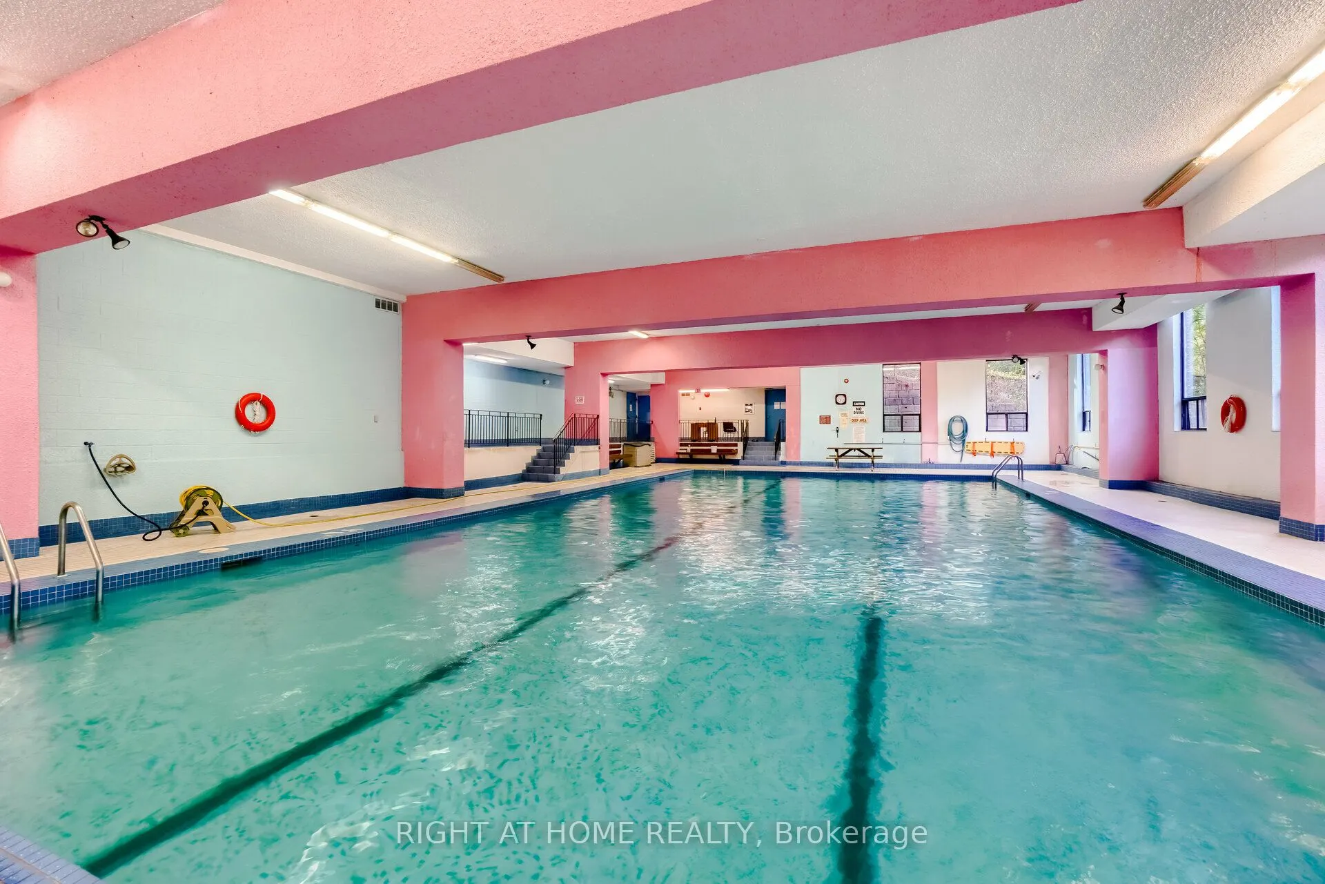 5 Shady Golfway, #1607