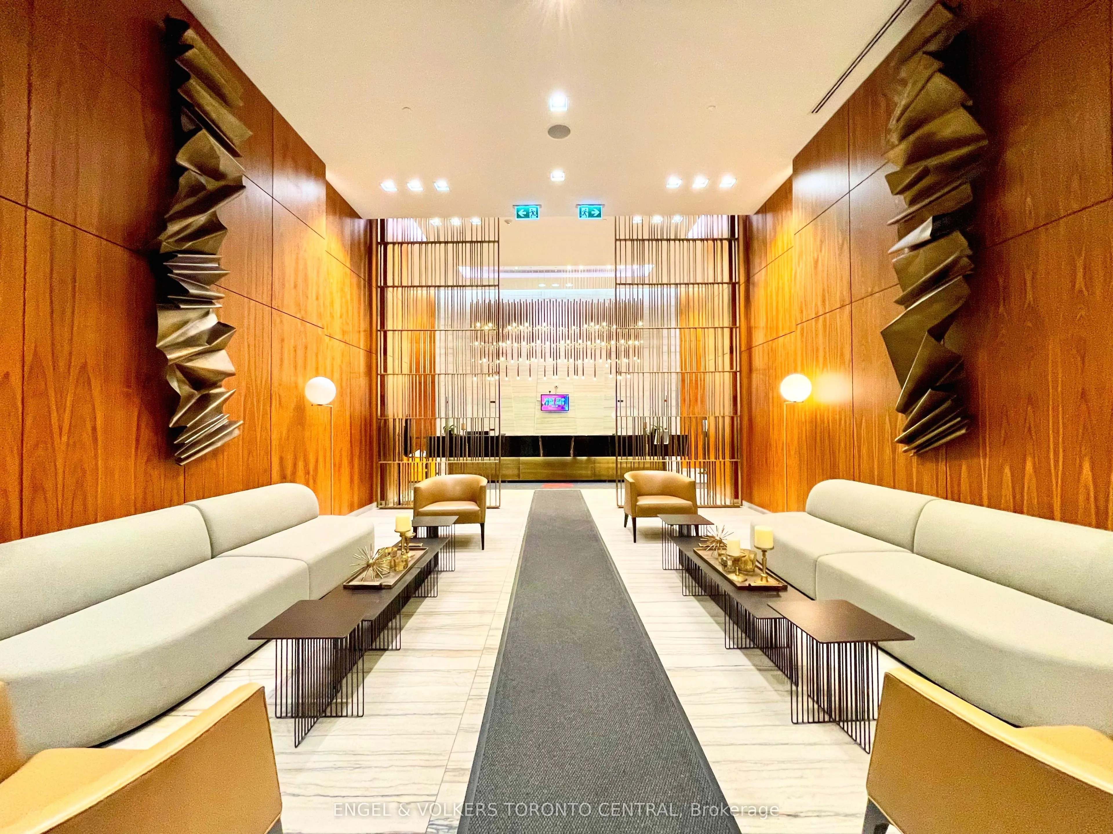 8 Eglinton Avenue E, #3002