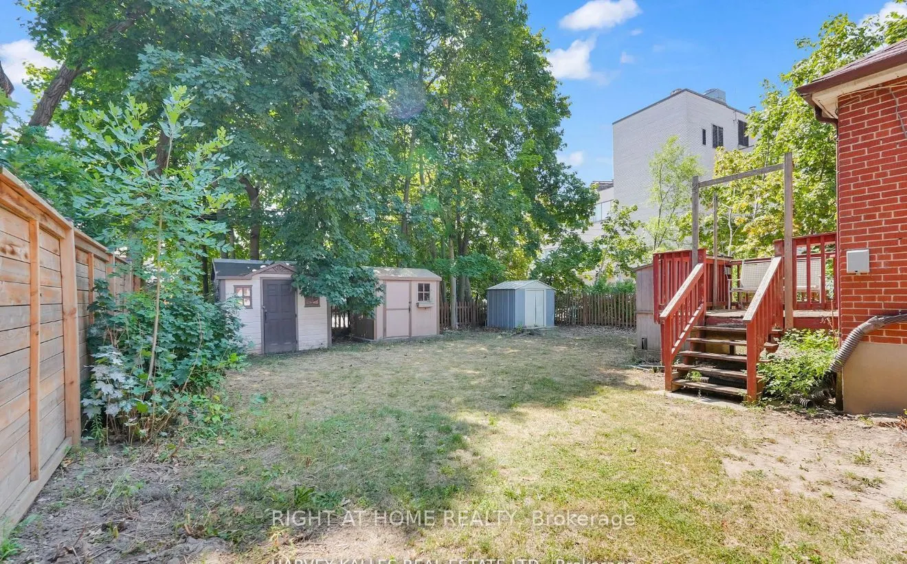 547 Douglas Avenue
