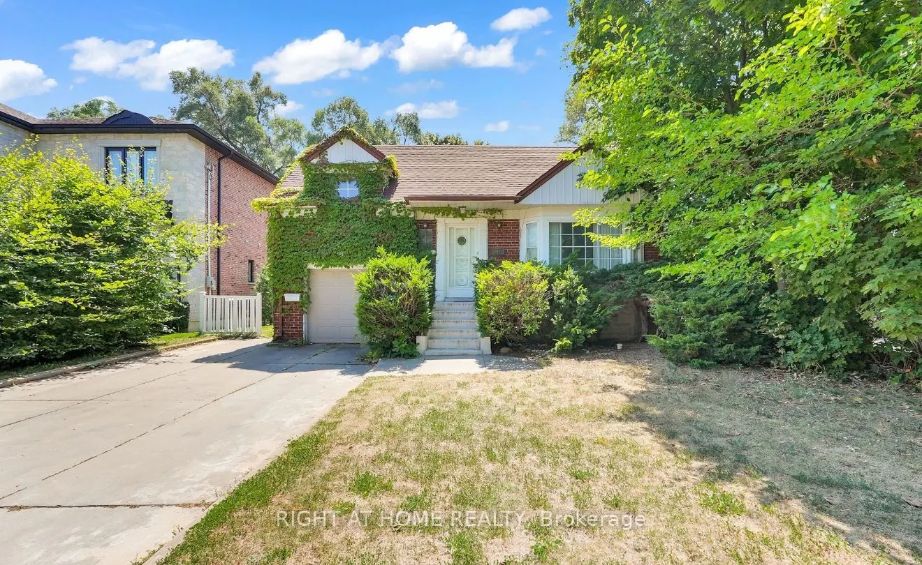 547 Douglas Avenue