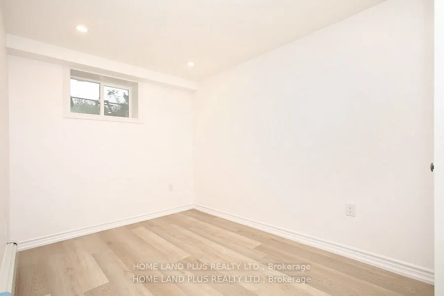 619 Merton Street, #Bsmt 1