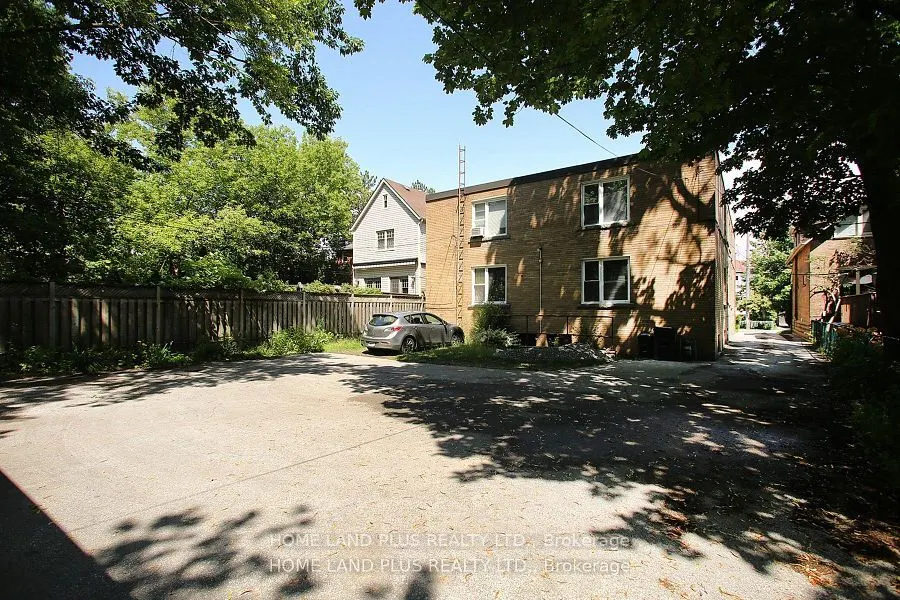 619 Merton Street, #Bsmt 1