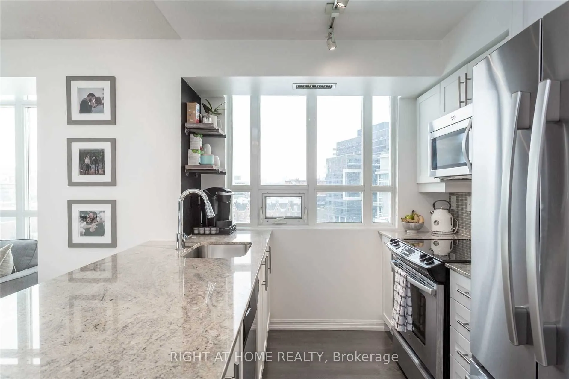125 Western Battery Road, #715