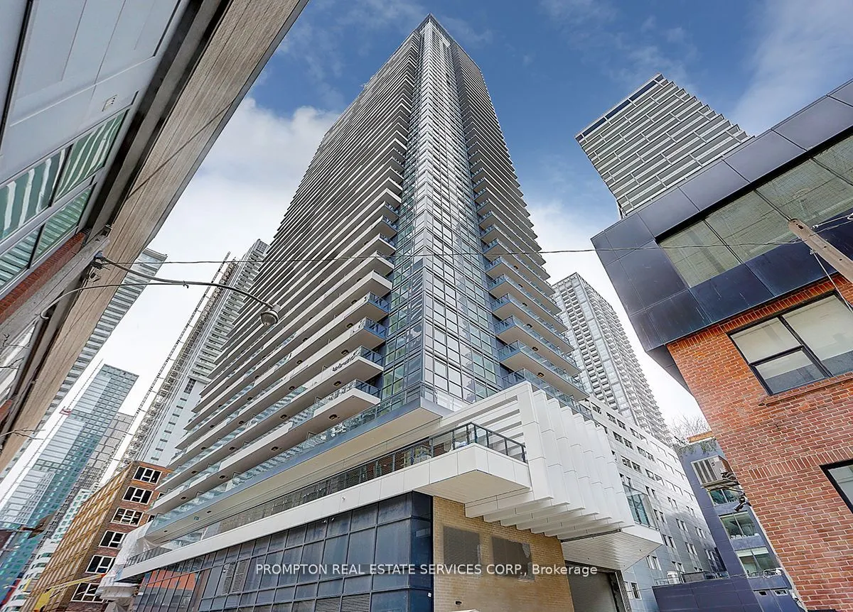 38 Widmer Street, #607