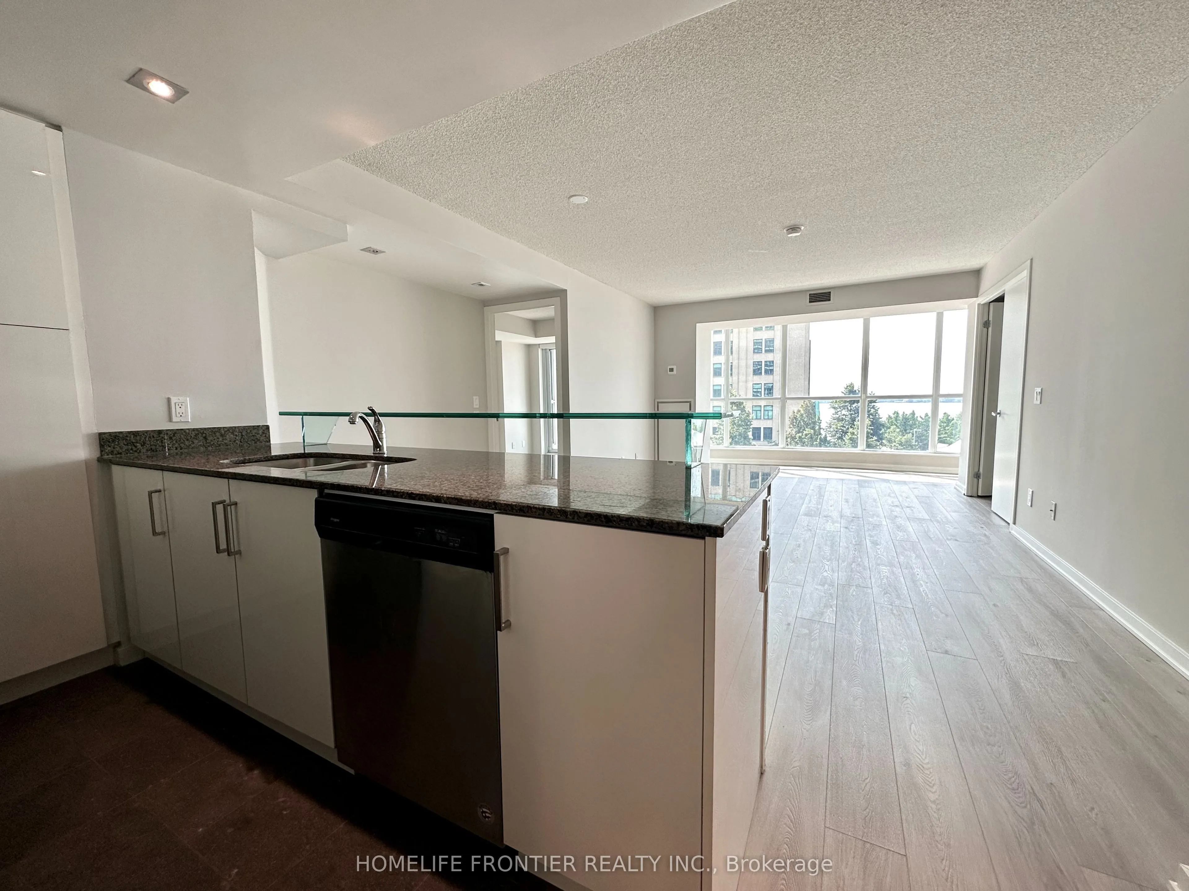 208 Queens Quay W, #507