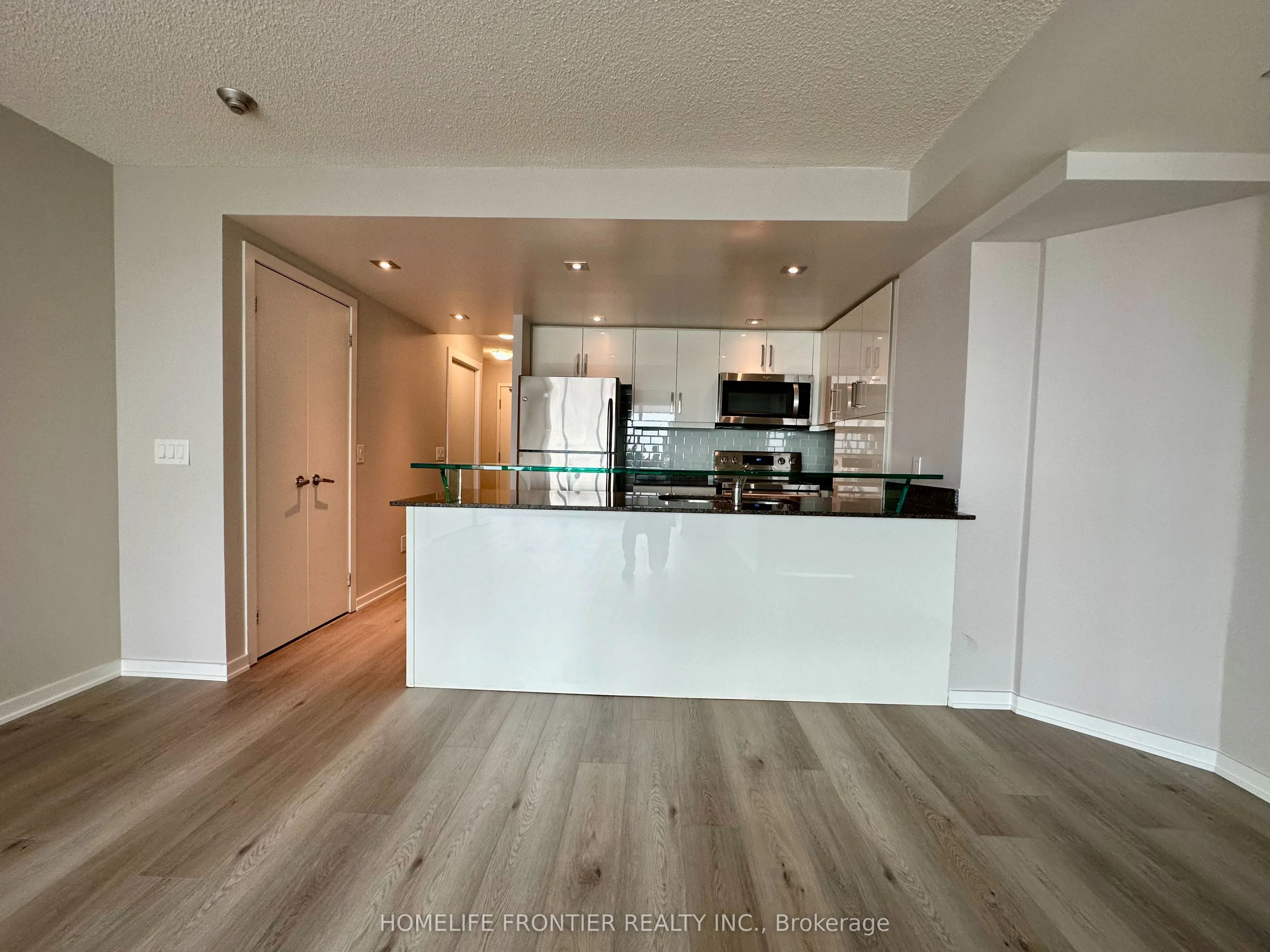 208 Queens Quay W, #507