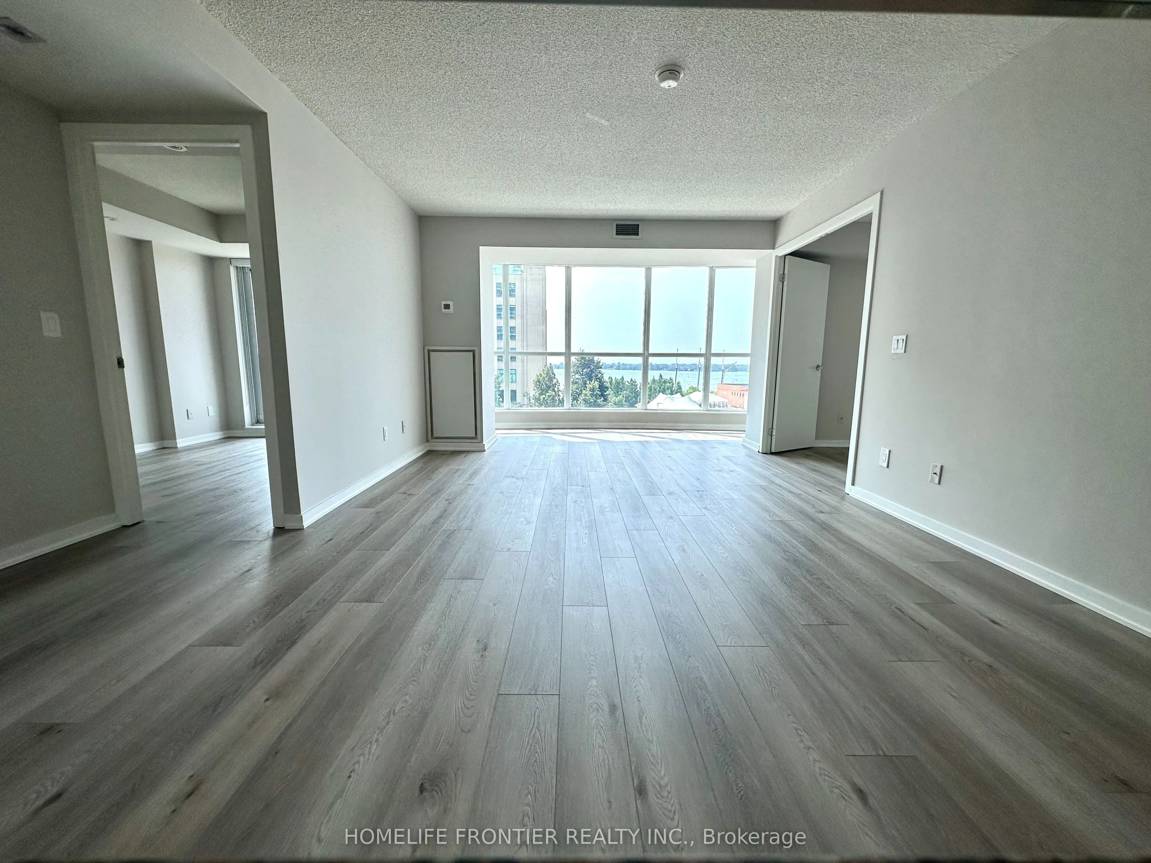 208 Queens Quay W, #507