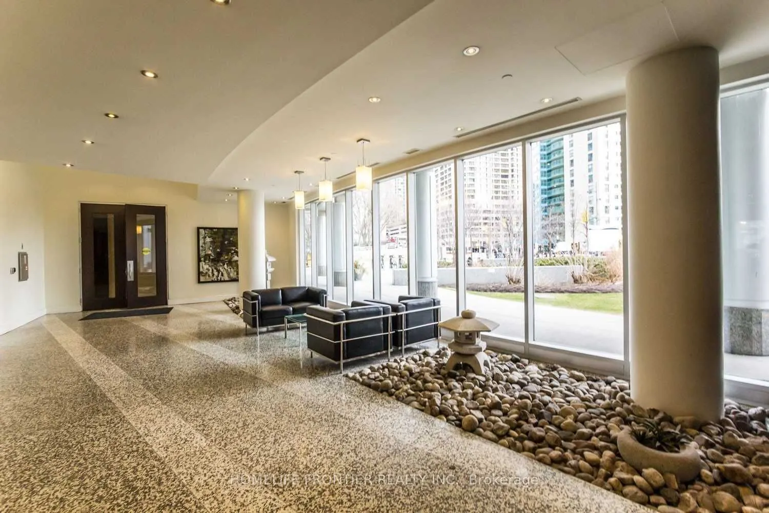 208 Queens Quay W, #507