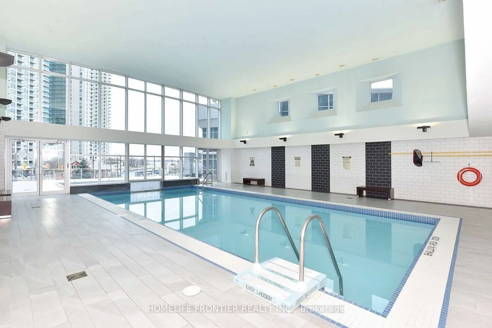 208 Queens Quay W, #507