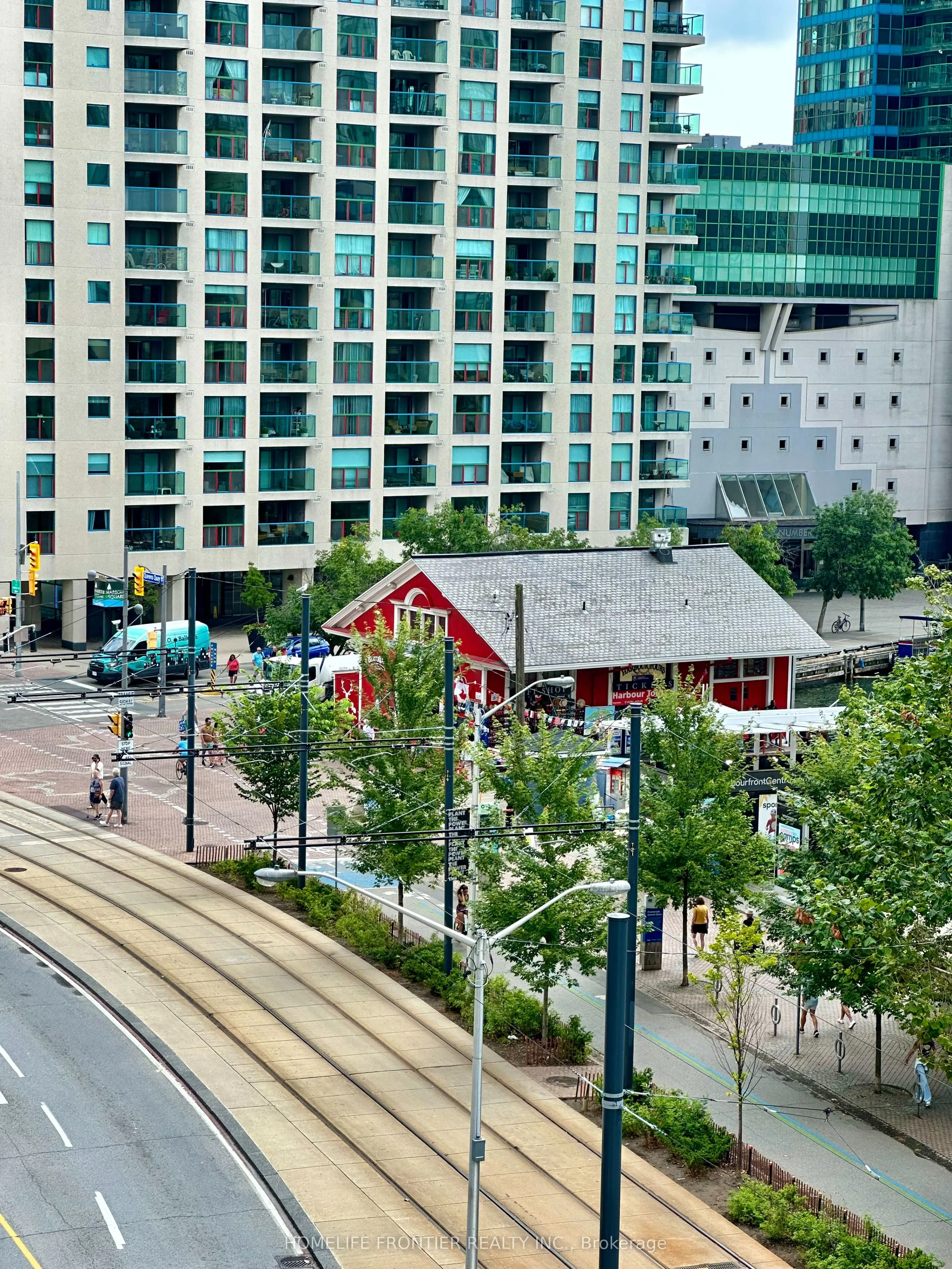 208 Queens Quay W, #507