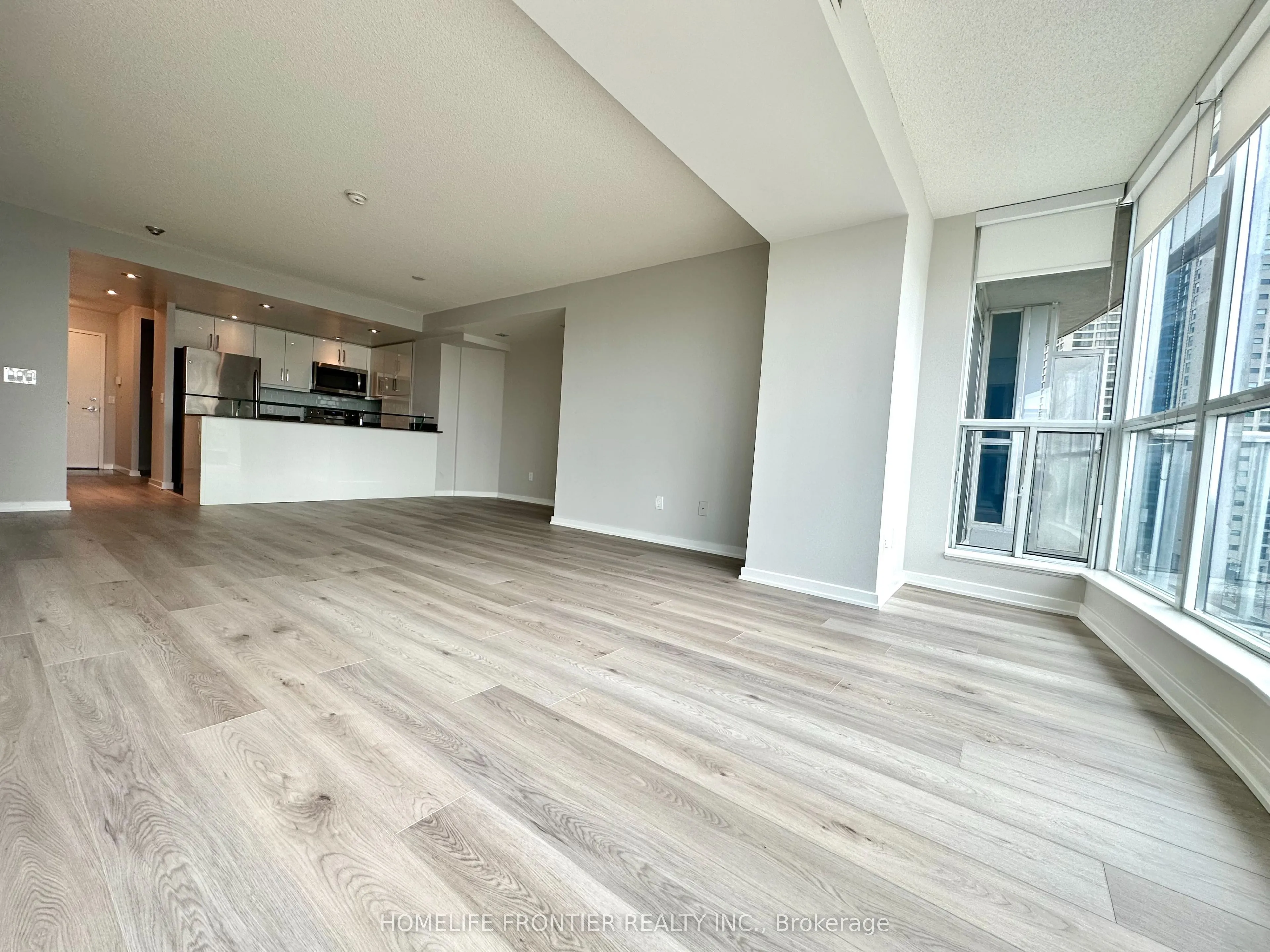 208 Queens Quay W, #507