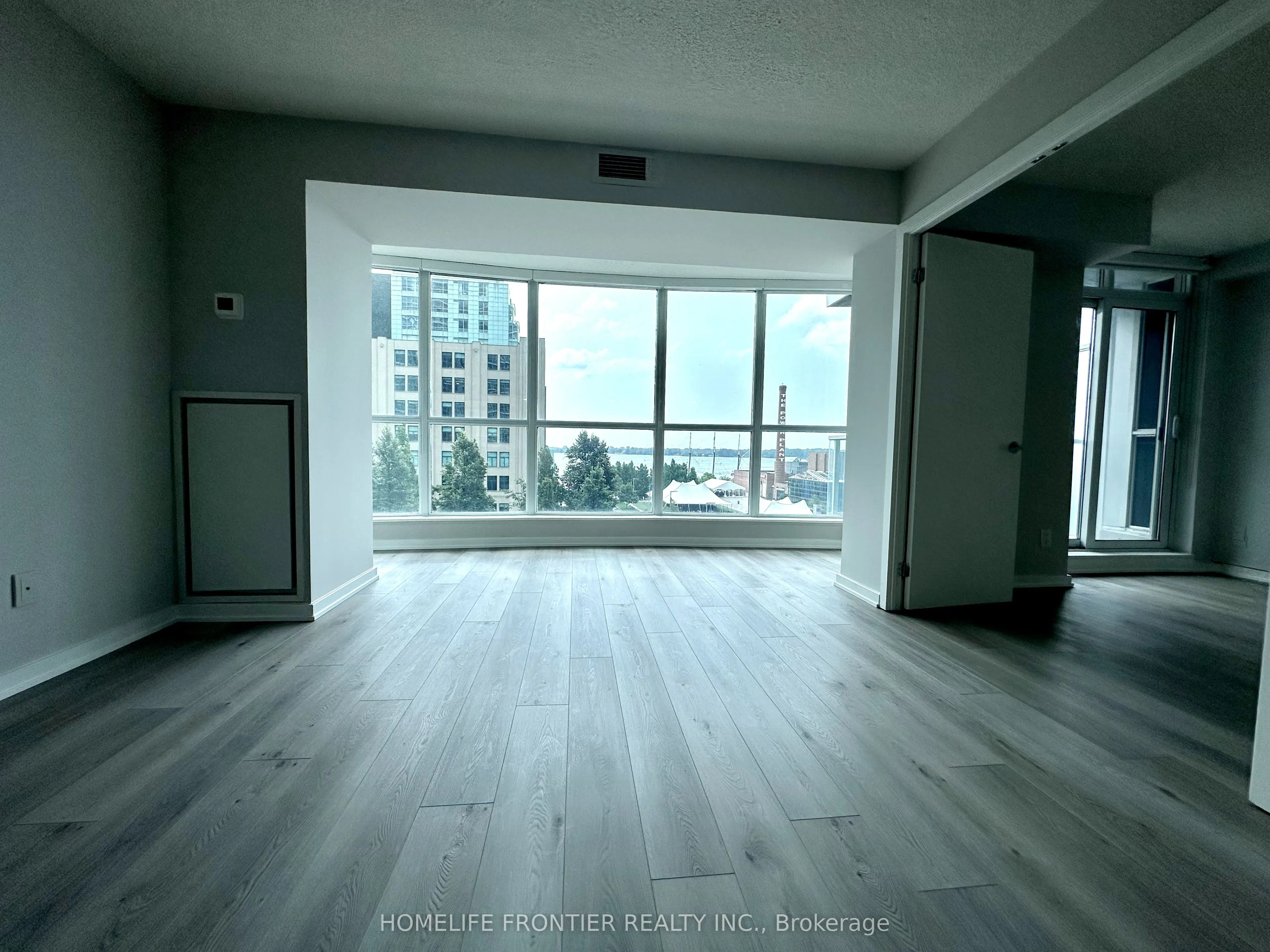 208 Queens Quay W, #507