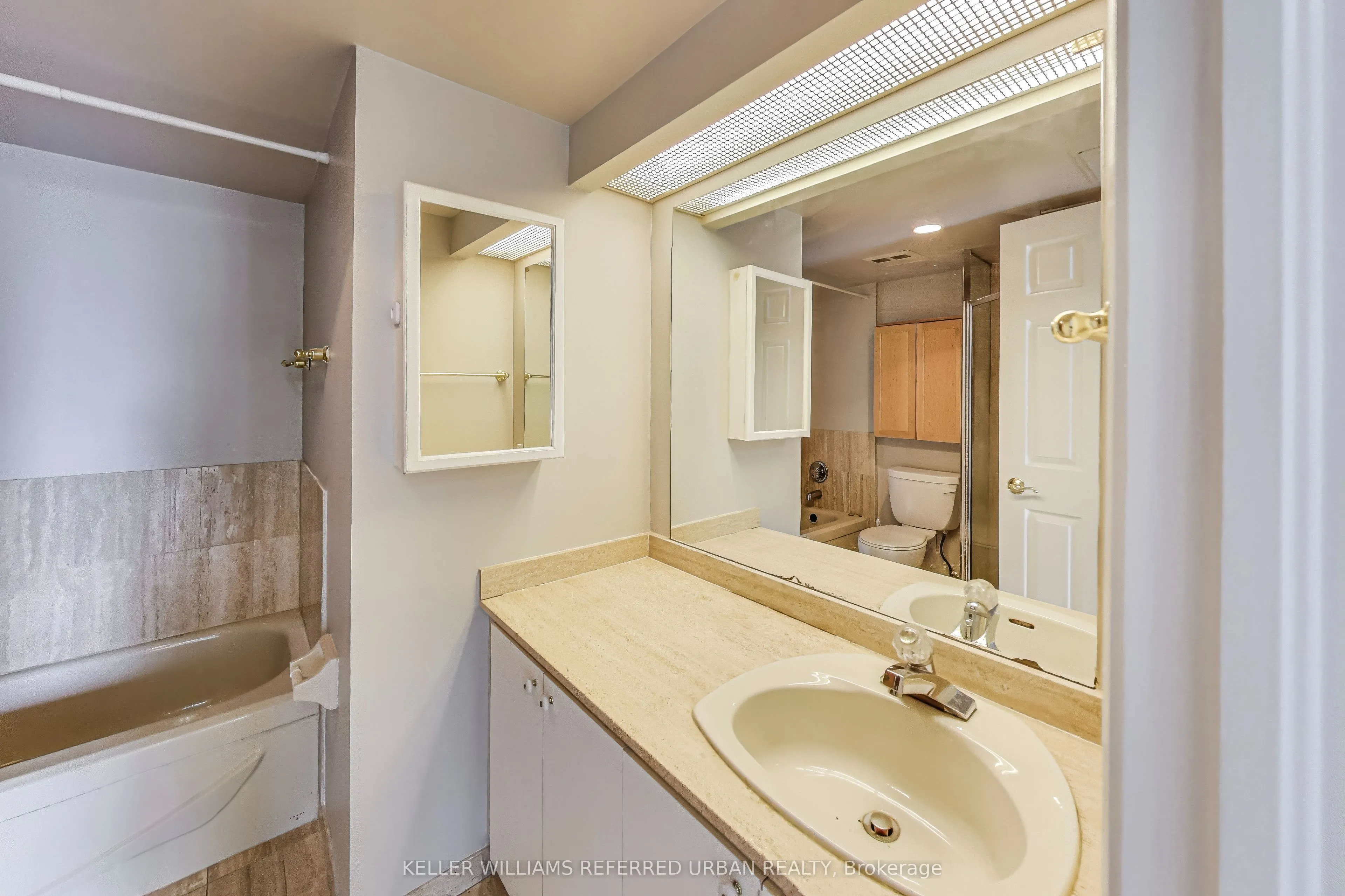 5 Concorde Place, #502
