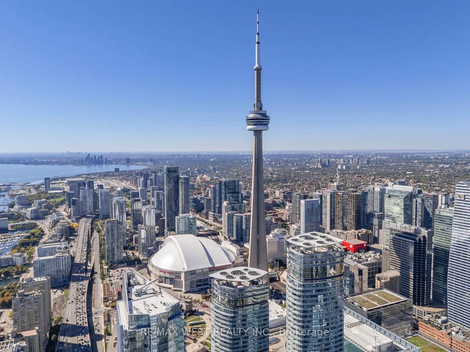 33 Bay Street, #3104