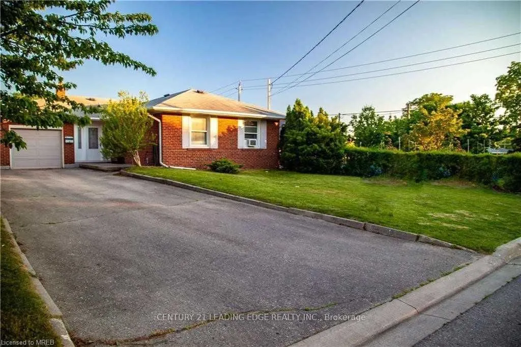 64 Wigmore Drive