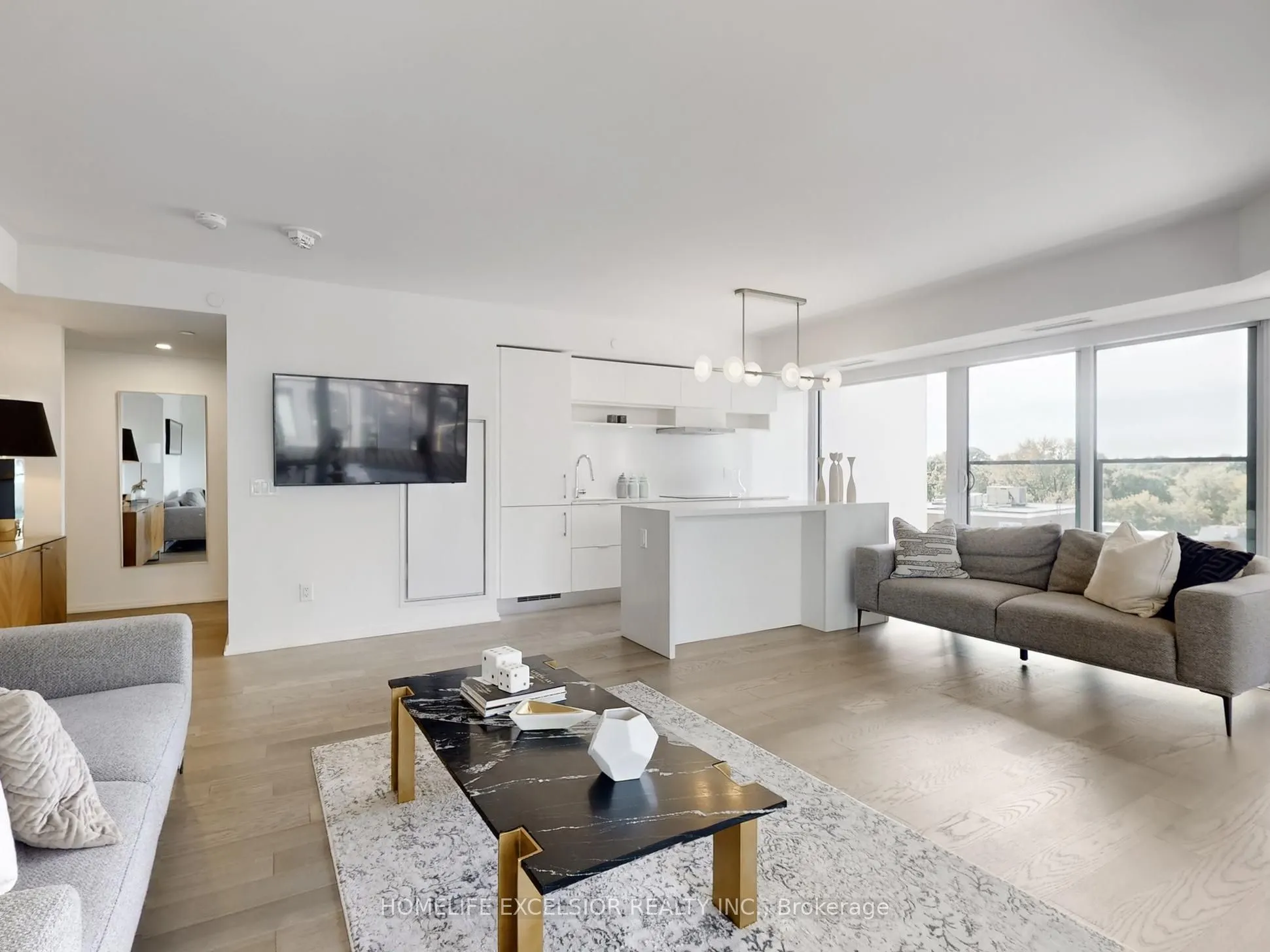 5 Soudan Avenue, #716