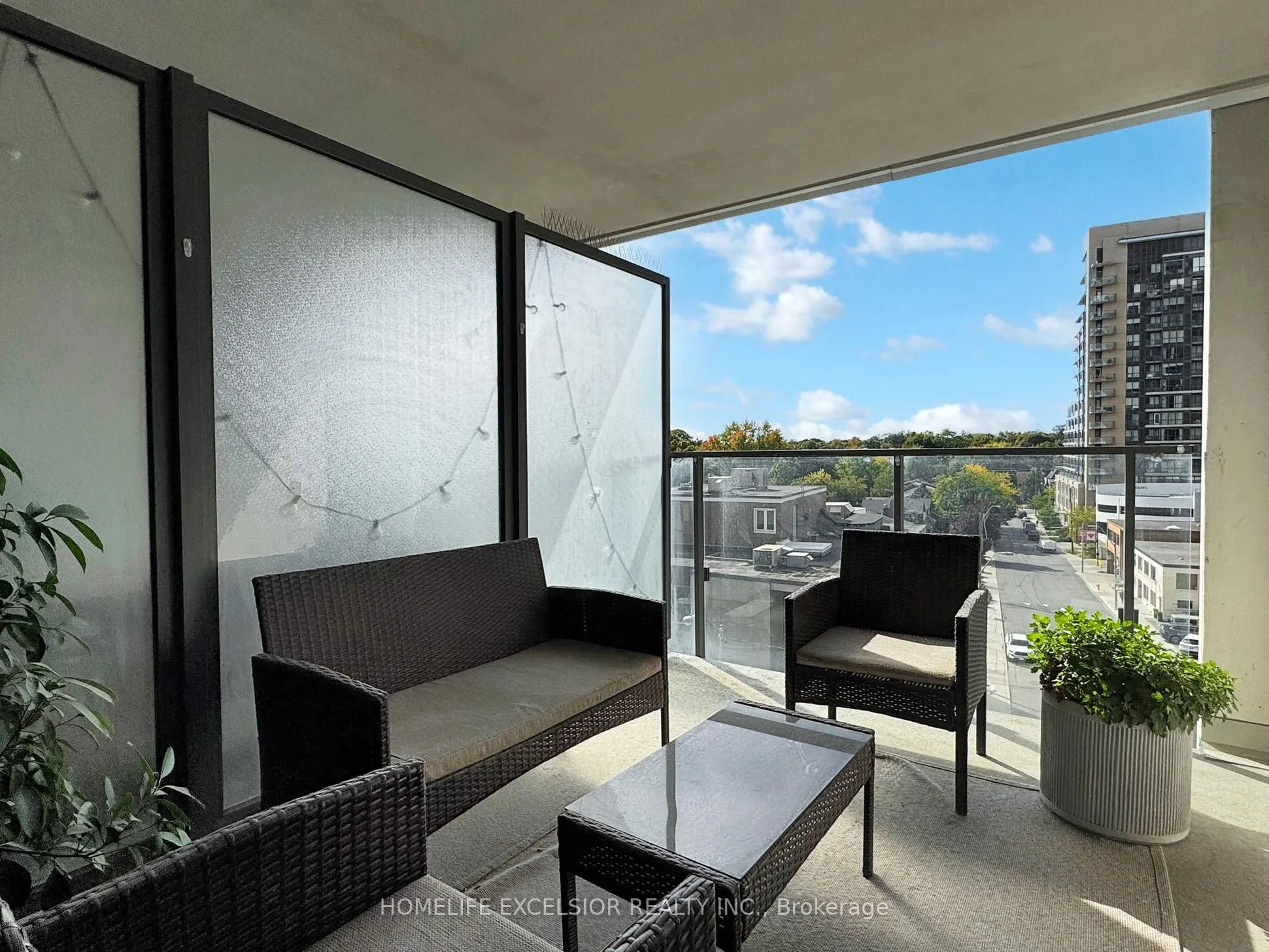 5 Soudan Avenue, #716