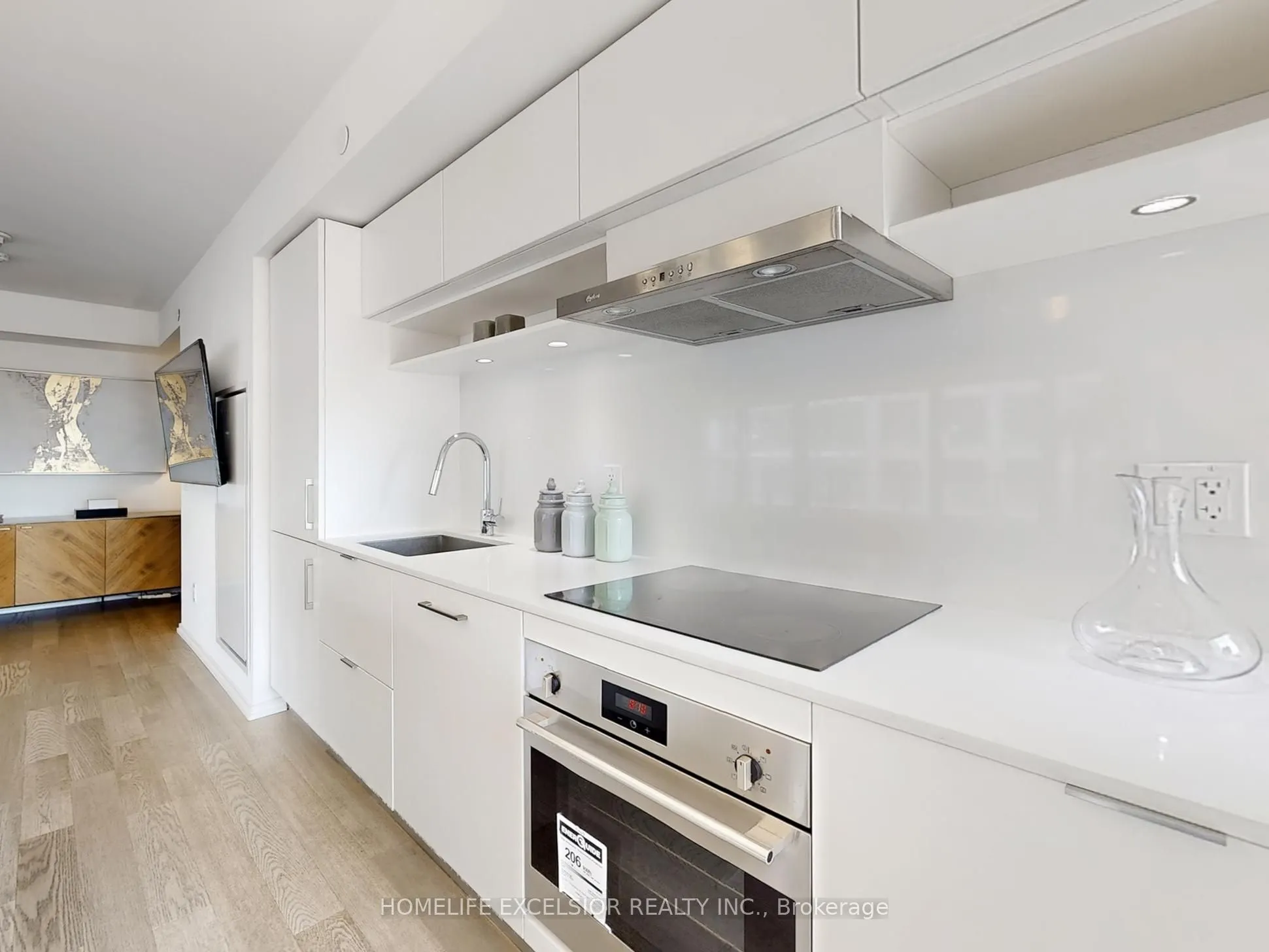 5 Soudan Avenue, #716