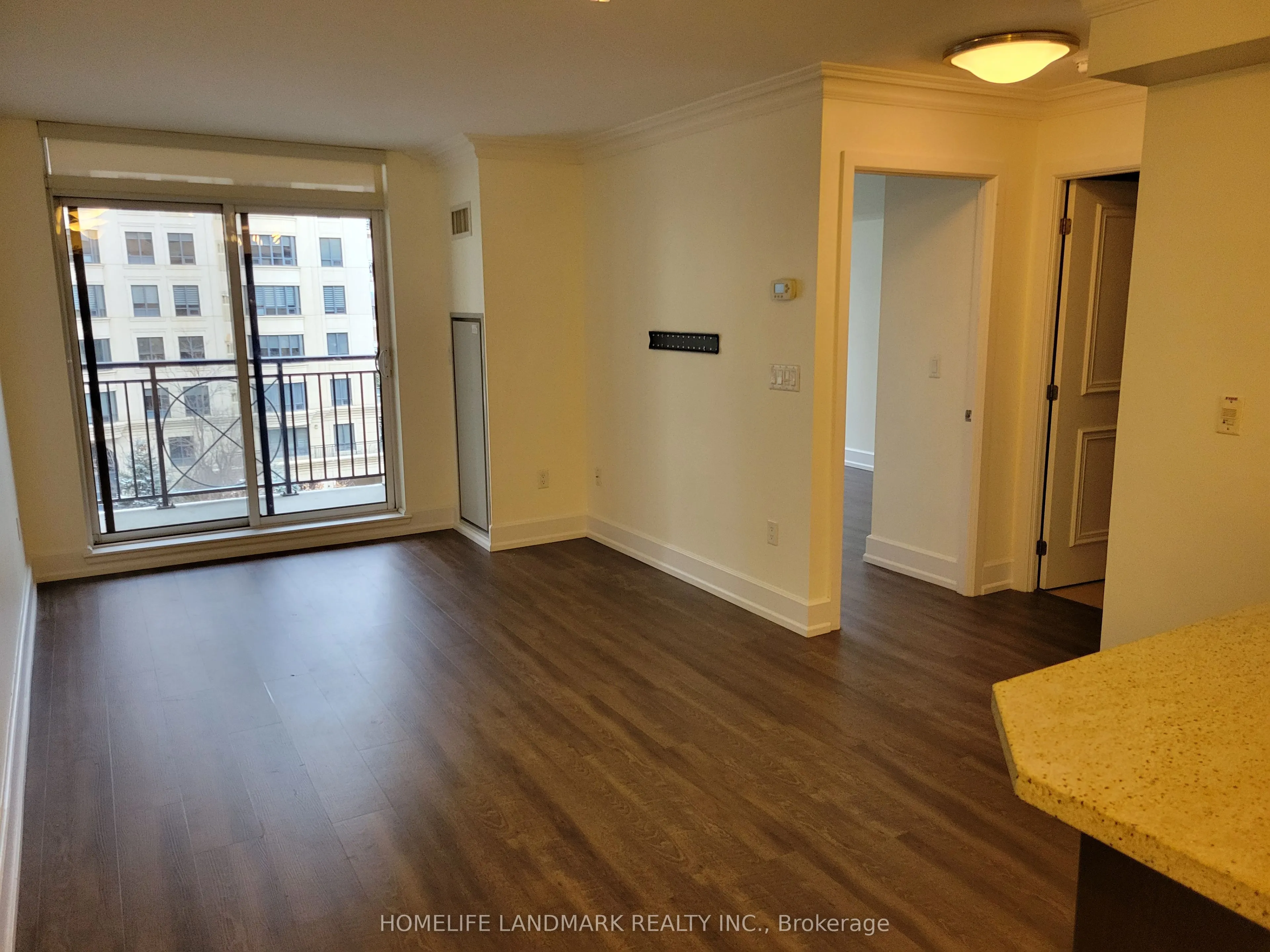 650 Sheppard Avenue E, #503
