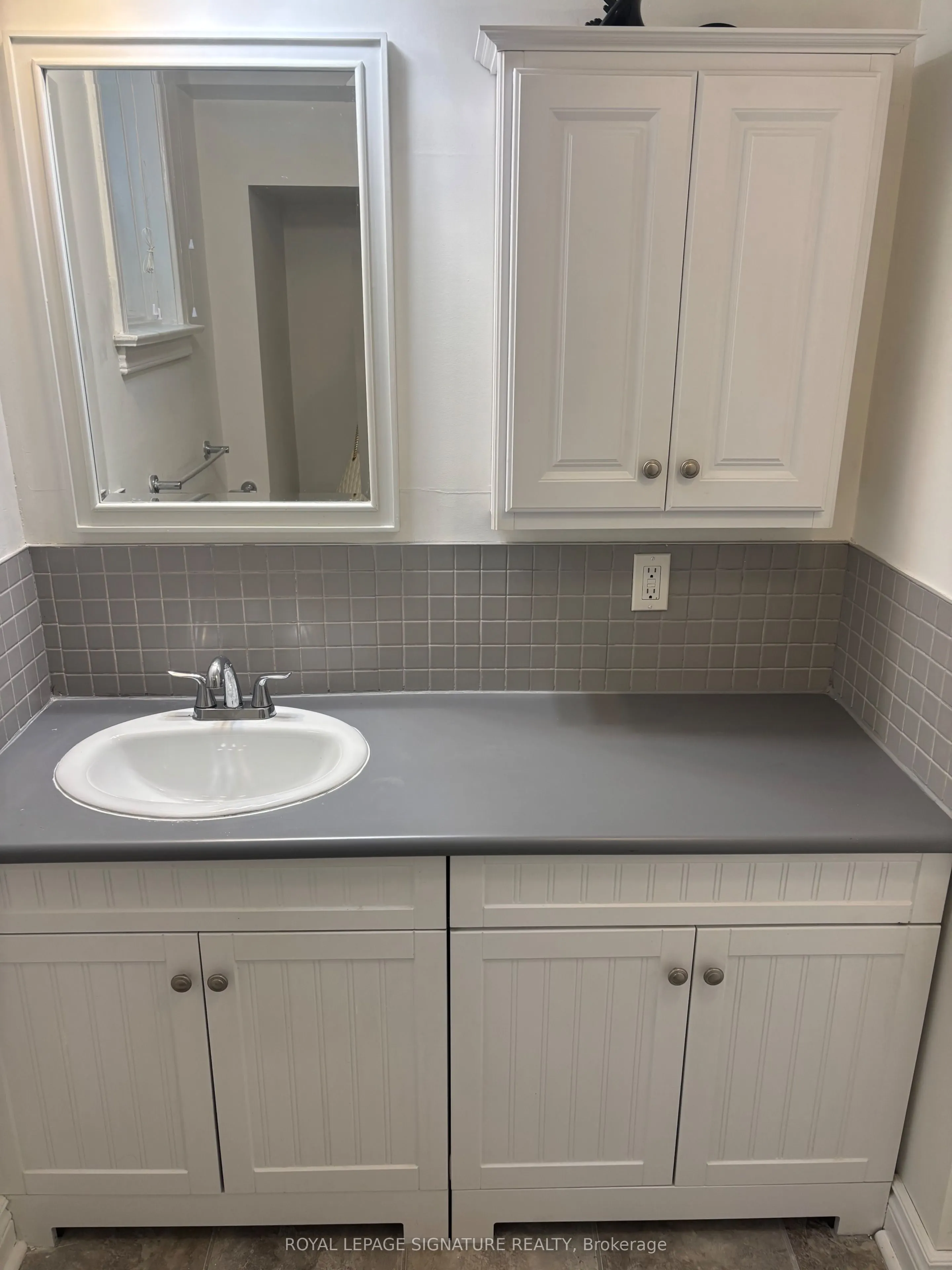 95 Braemar Avenue, #Lower