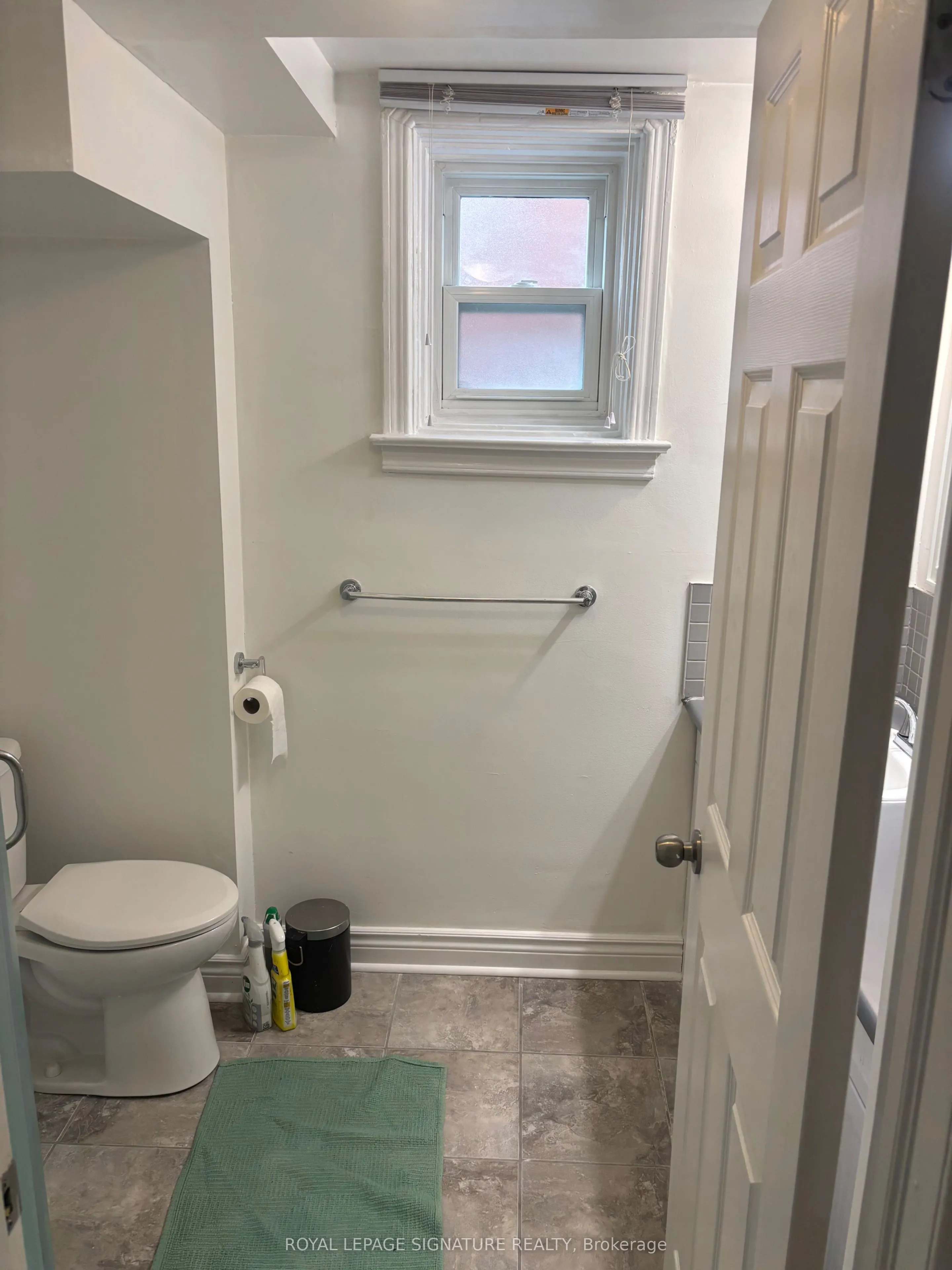 95 Braemar Avenue, #Lower