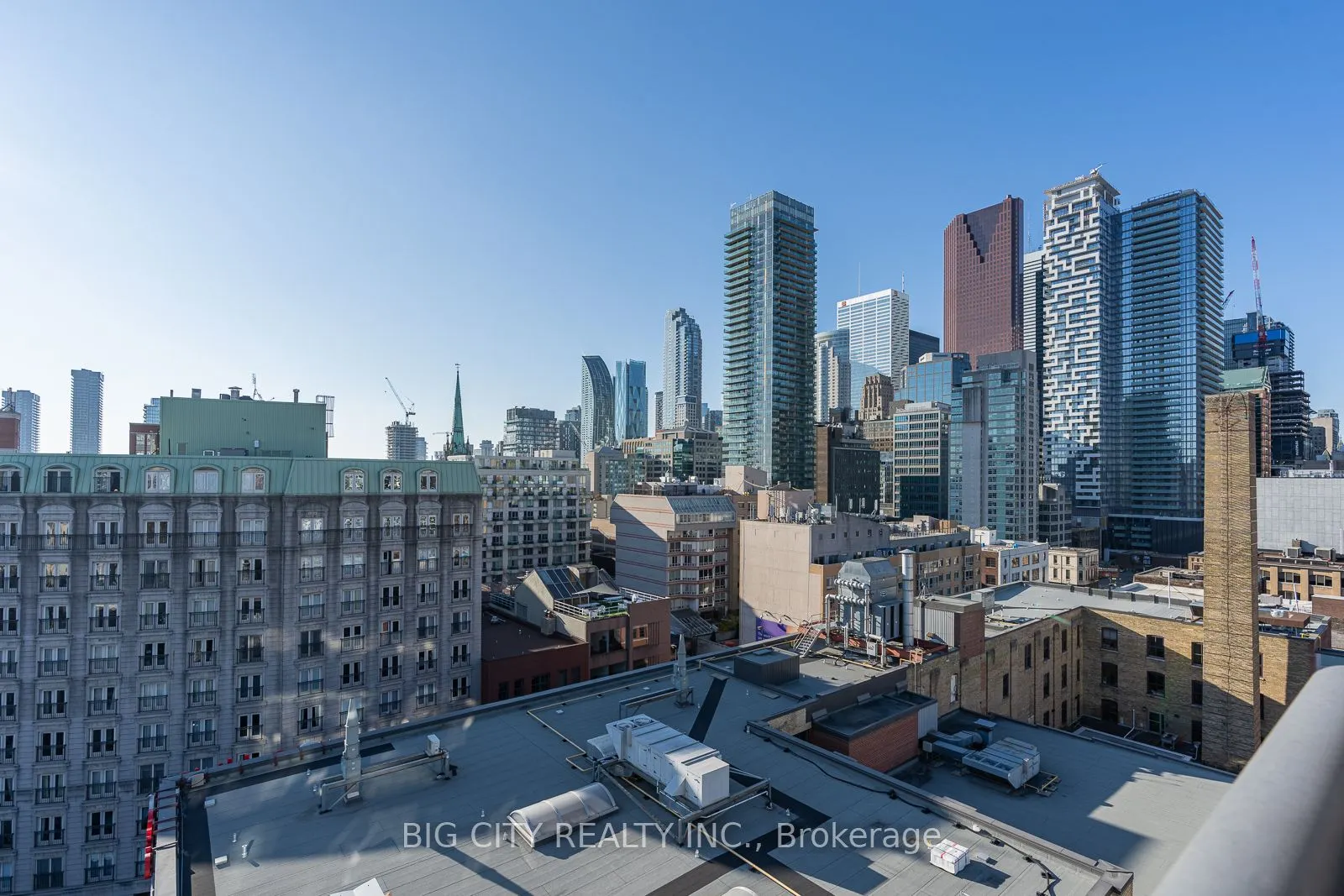 127 Queen Street E, #1102
