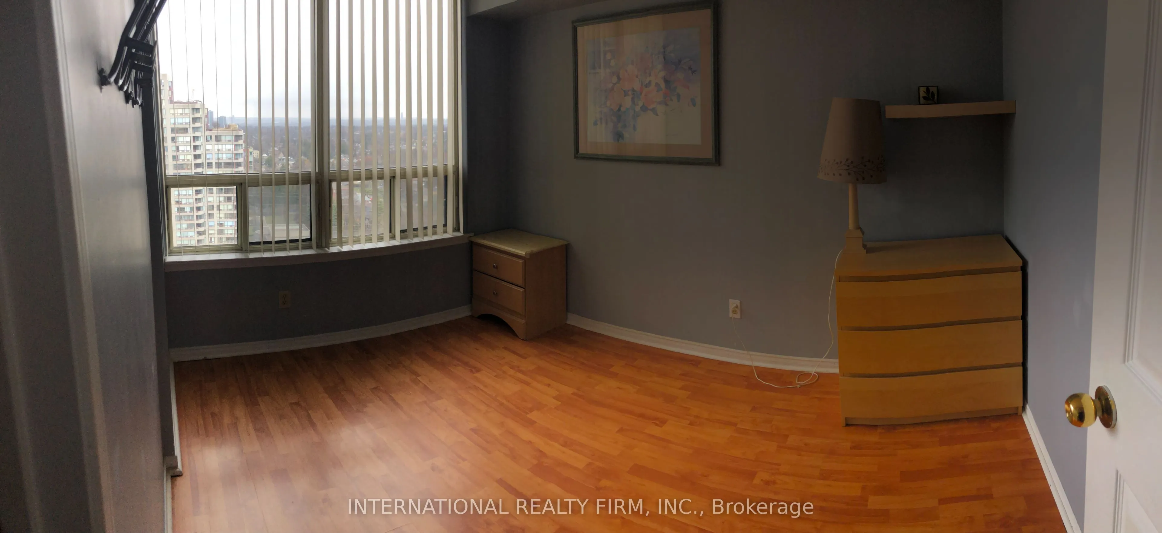 7 Bishop Avenue, #1813
