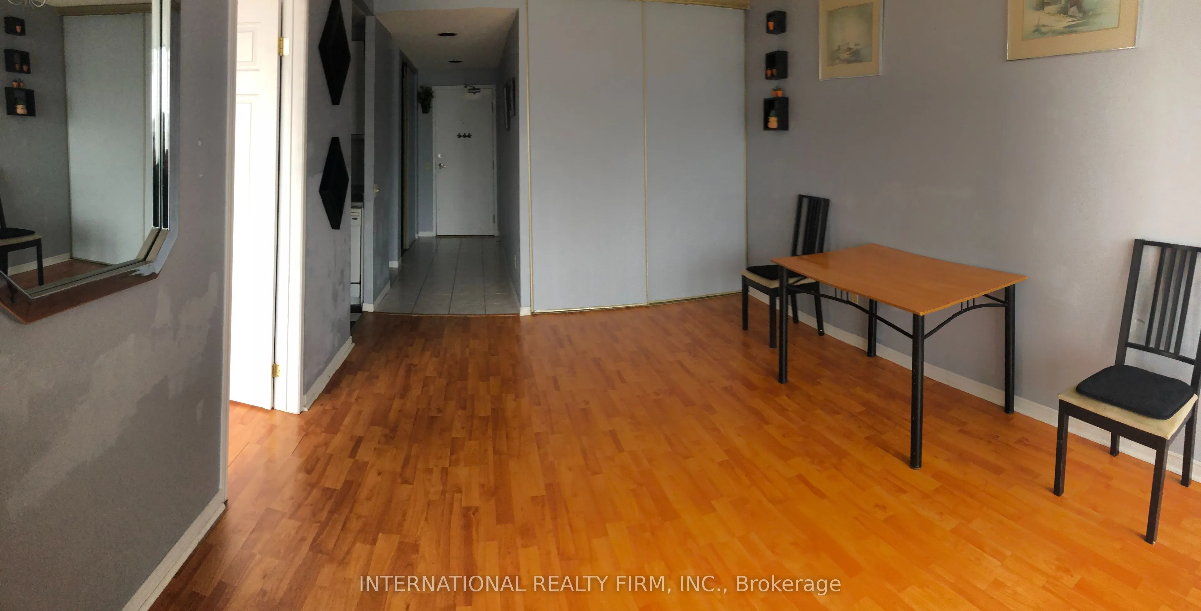 7 Bishop Avenue, #1813