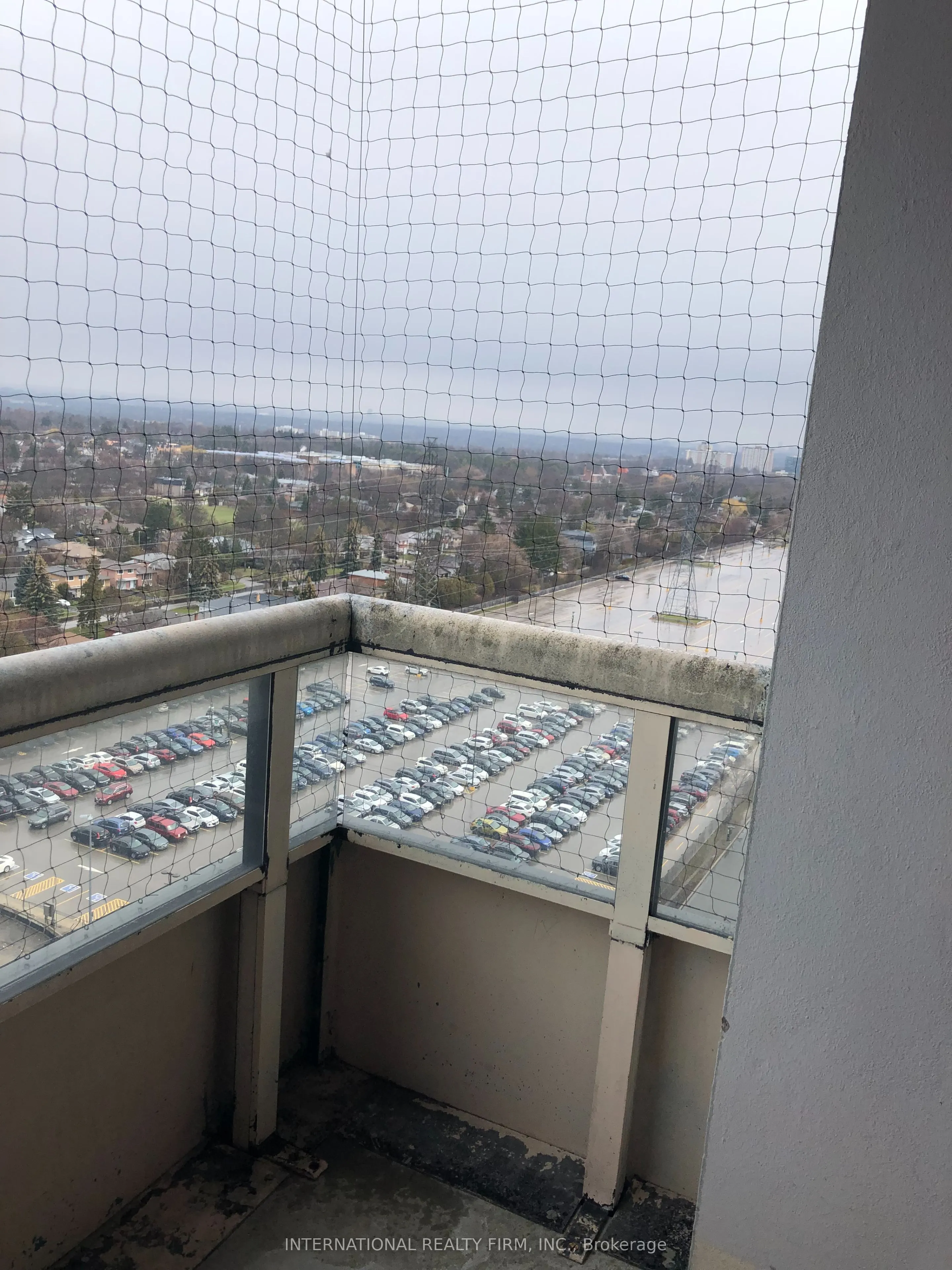 7 Bishop Avenue, #1813