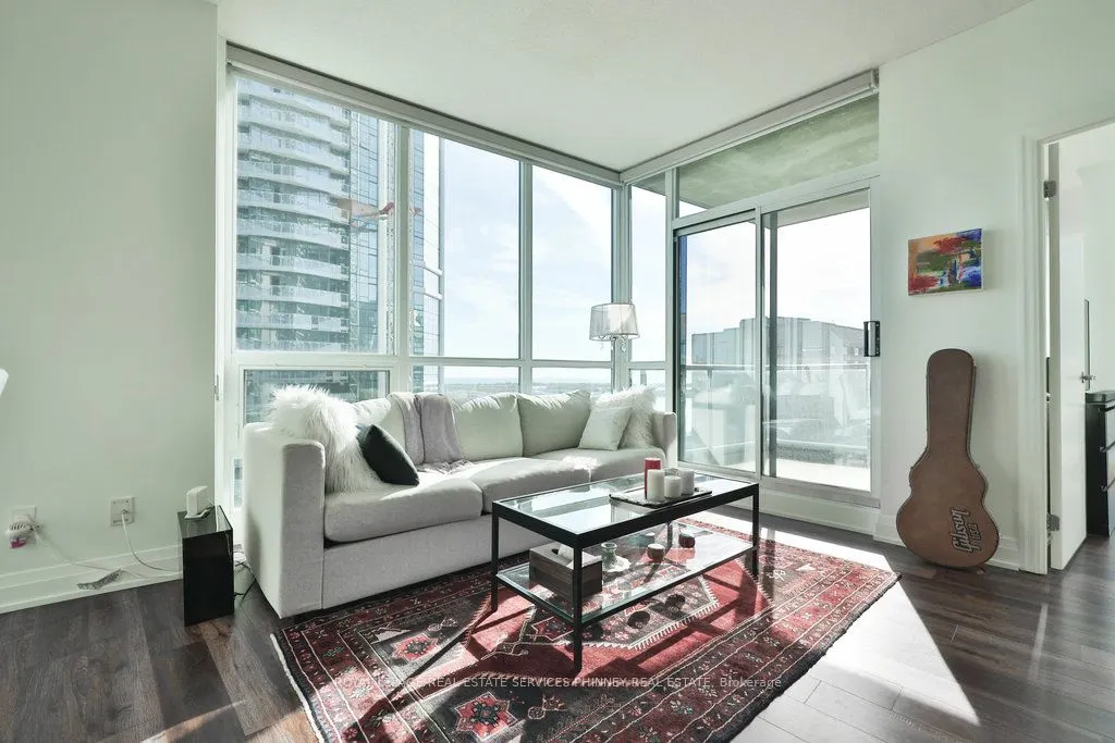 16 Yonge Street, #3109