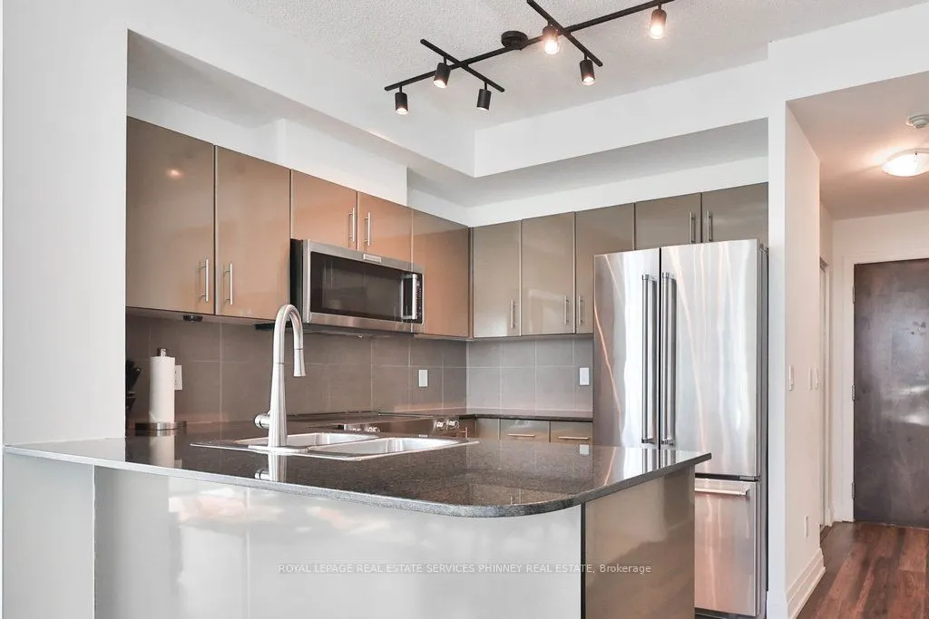 16 Yonge Street, #3109