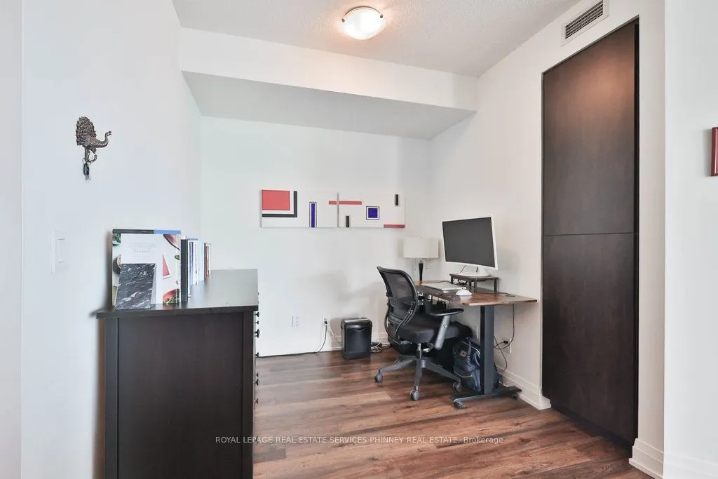 16 Yonge Street, #3109
