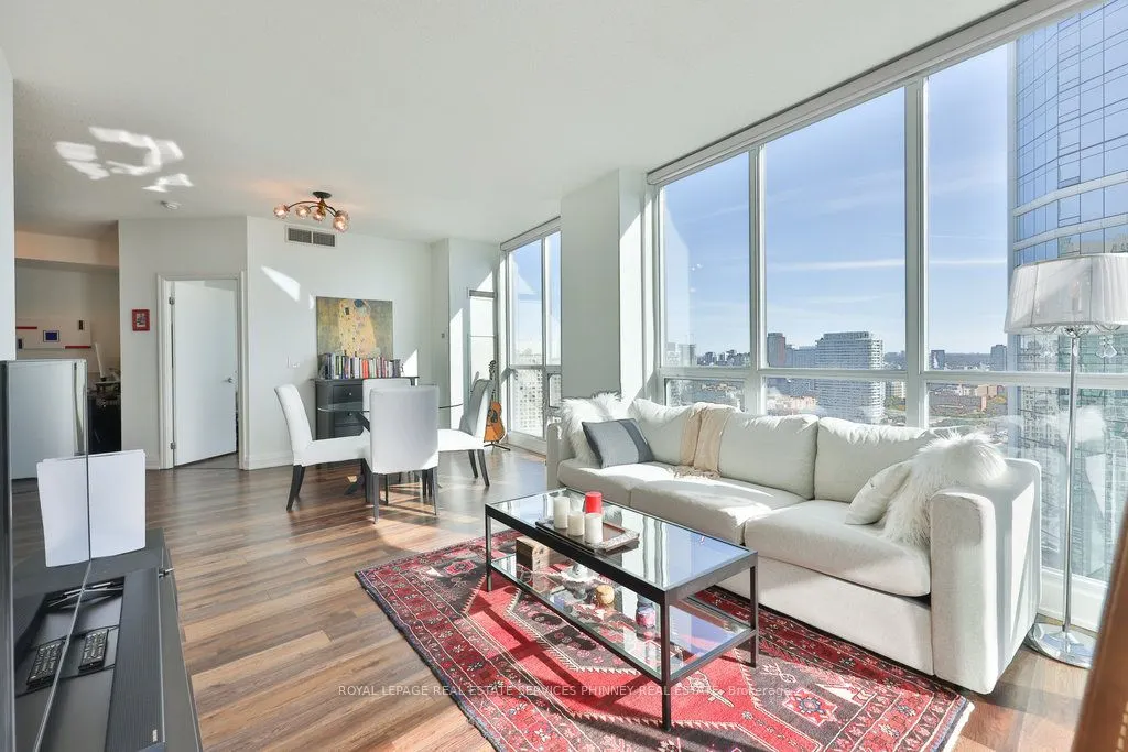 16 Yonge Street, #3109