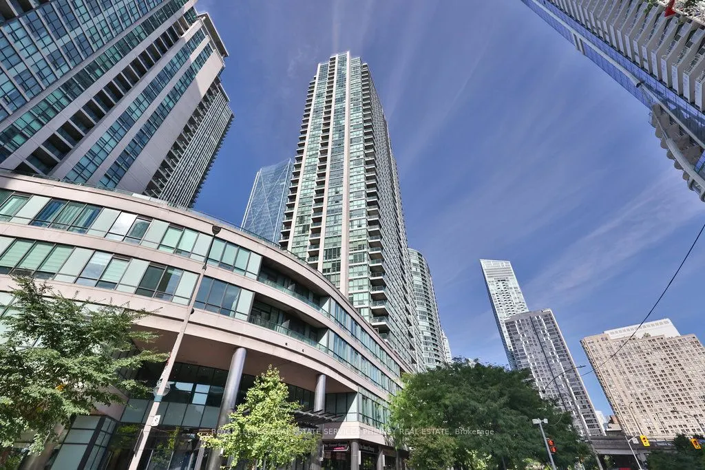 16 Yonge Street, #3109