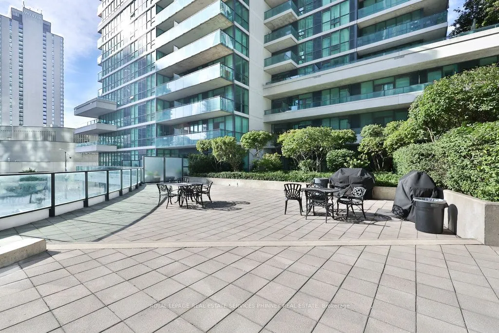 16 Yonge Street, #3109