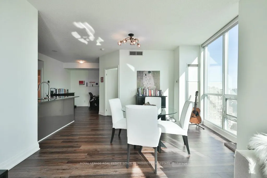 16 Yonge Street, #3109