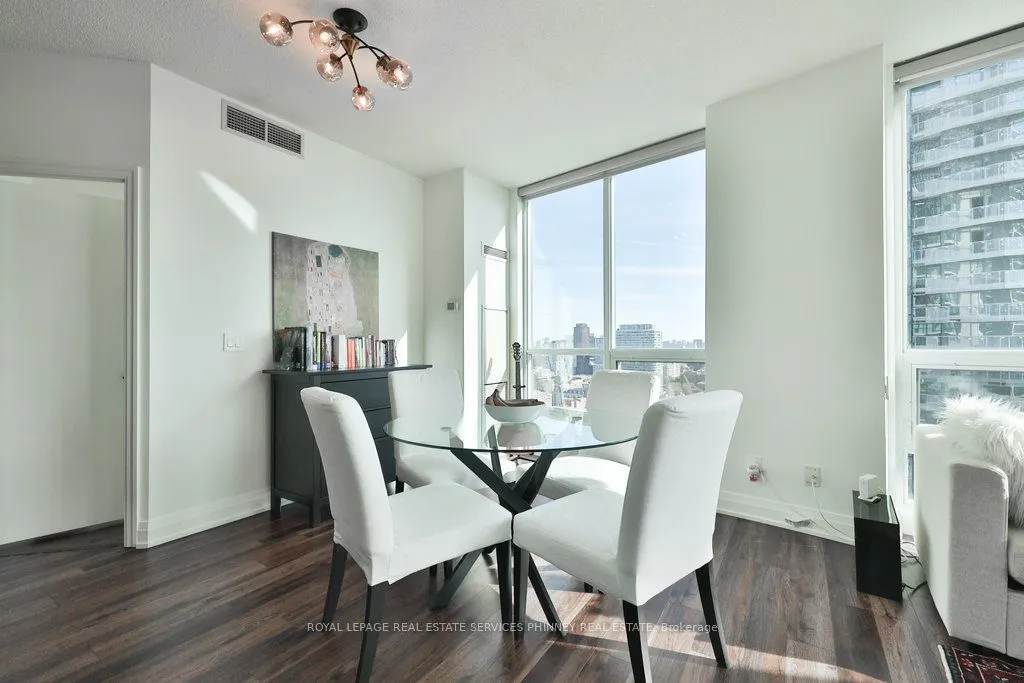 16 Yonge Street, #3109