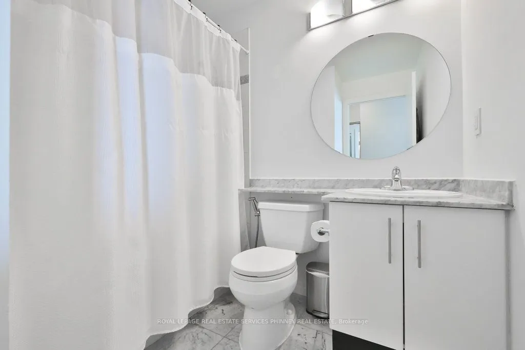 16 Yonge Street, #3109