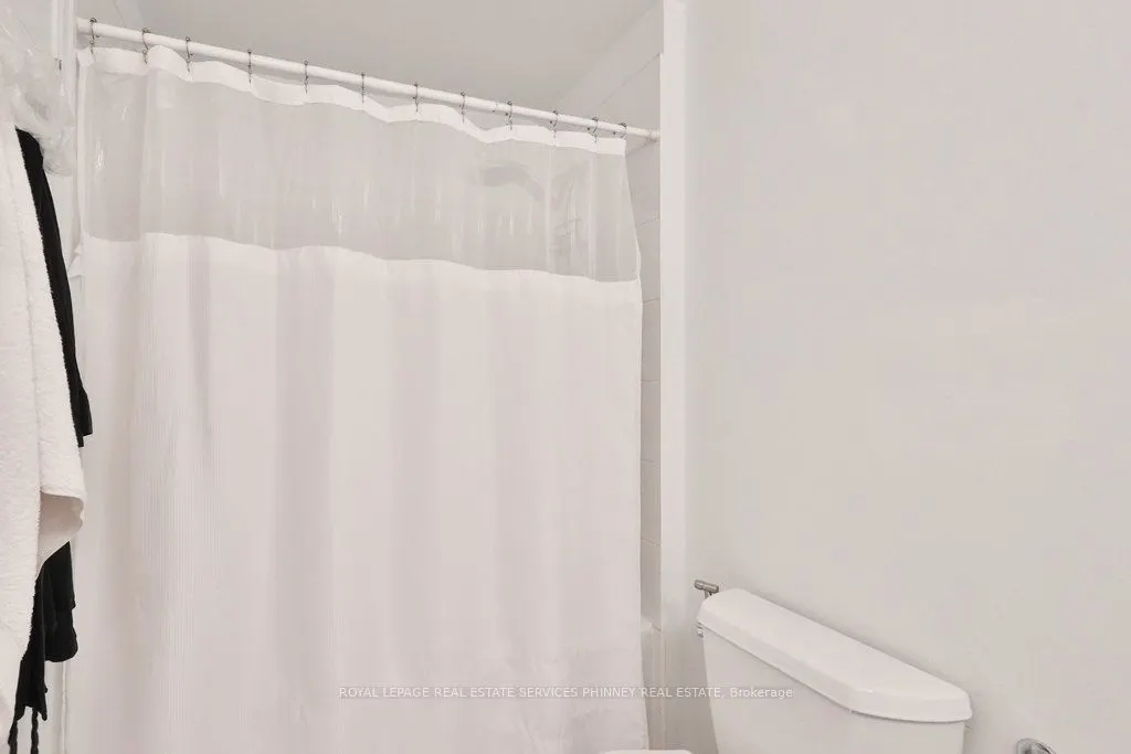 16 Yonge Street, #3109